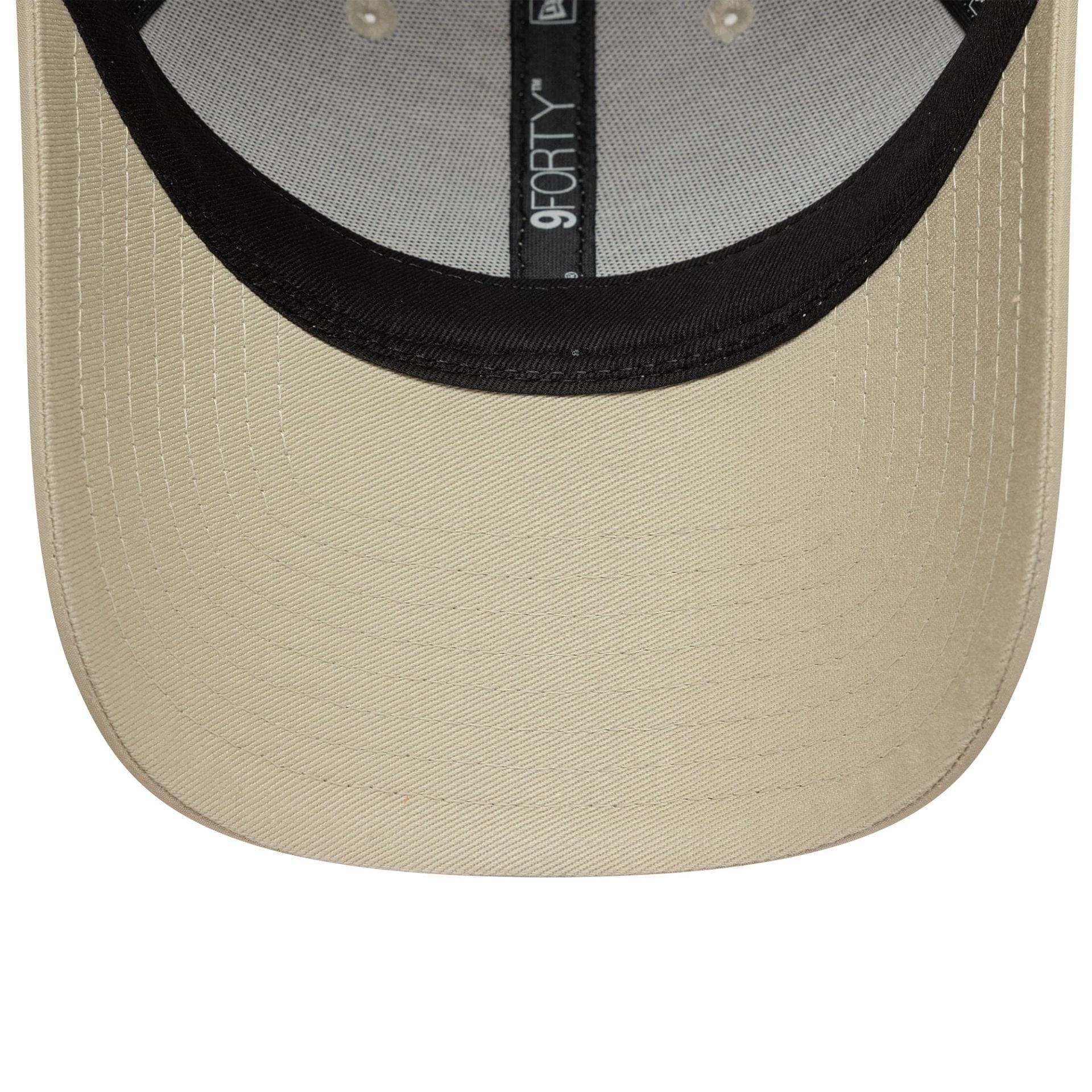 AS Roma Streetwear Light Beige 9FORTY Cap - Image 5