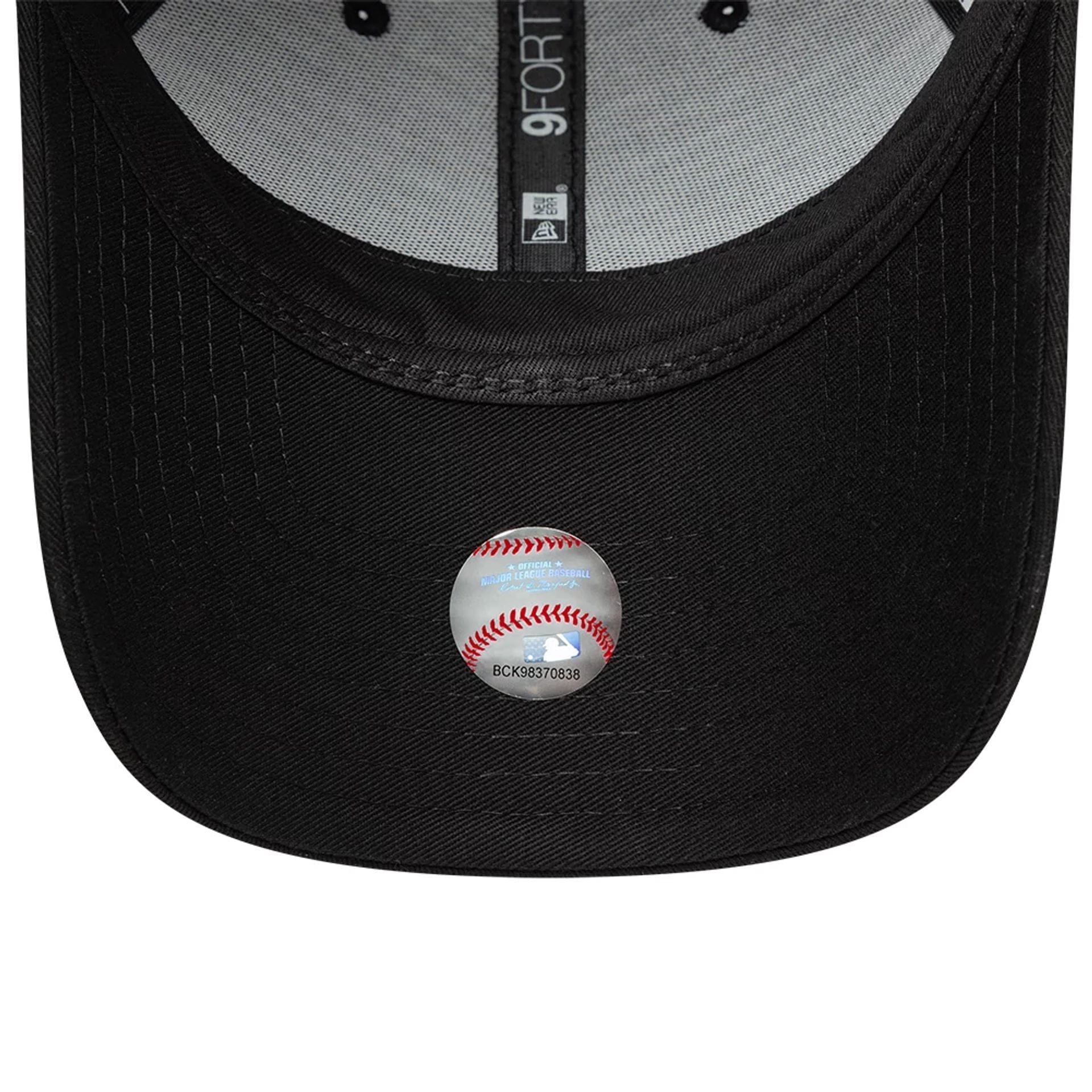 Atlanta Braves Animal Print Black 9FORTY Adjustable Cap - Image 7