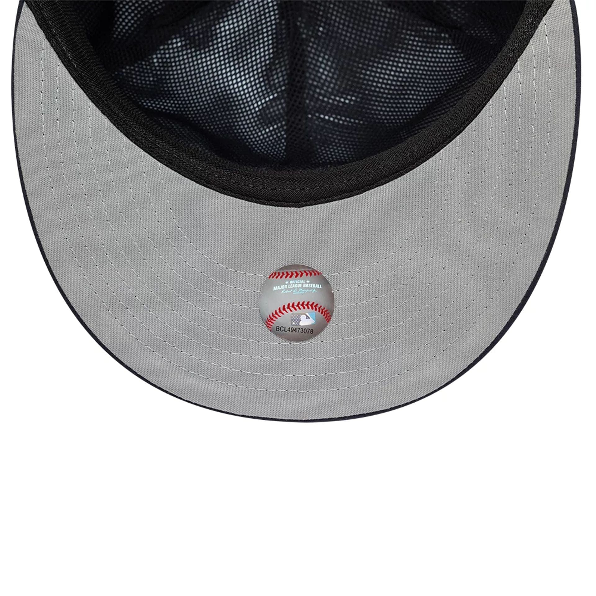 Atlanta Braves MLB Gore-Tex Navy 59FIFTY Fitted Cap - Image 2