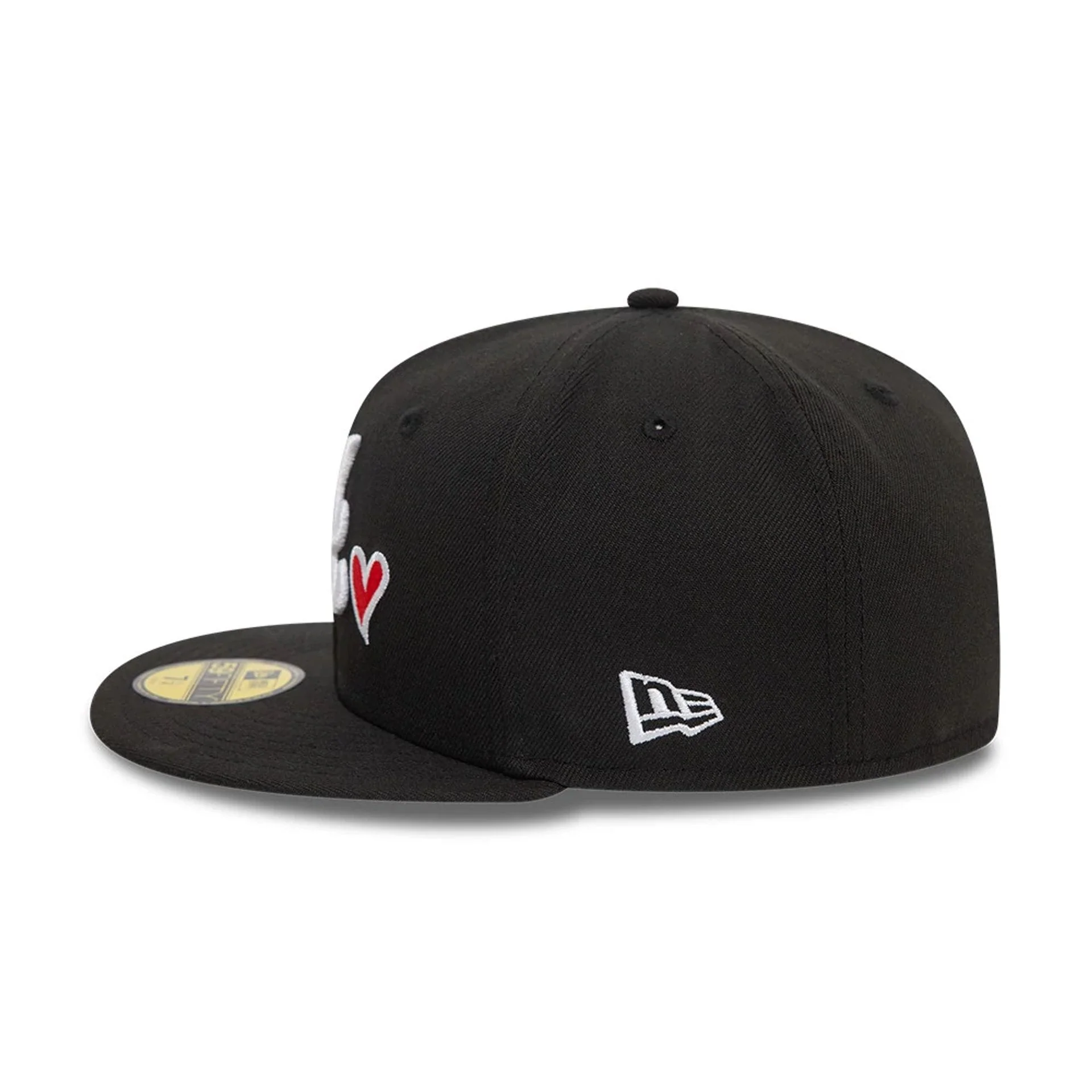Atlanta Braves MLB Heart Icon Black 59FIFTY Fitted Cap - Image 6