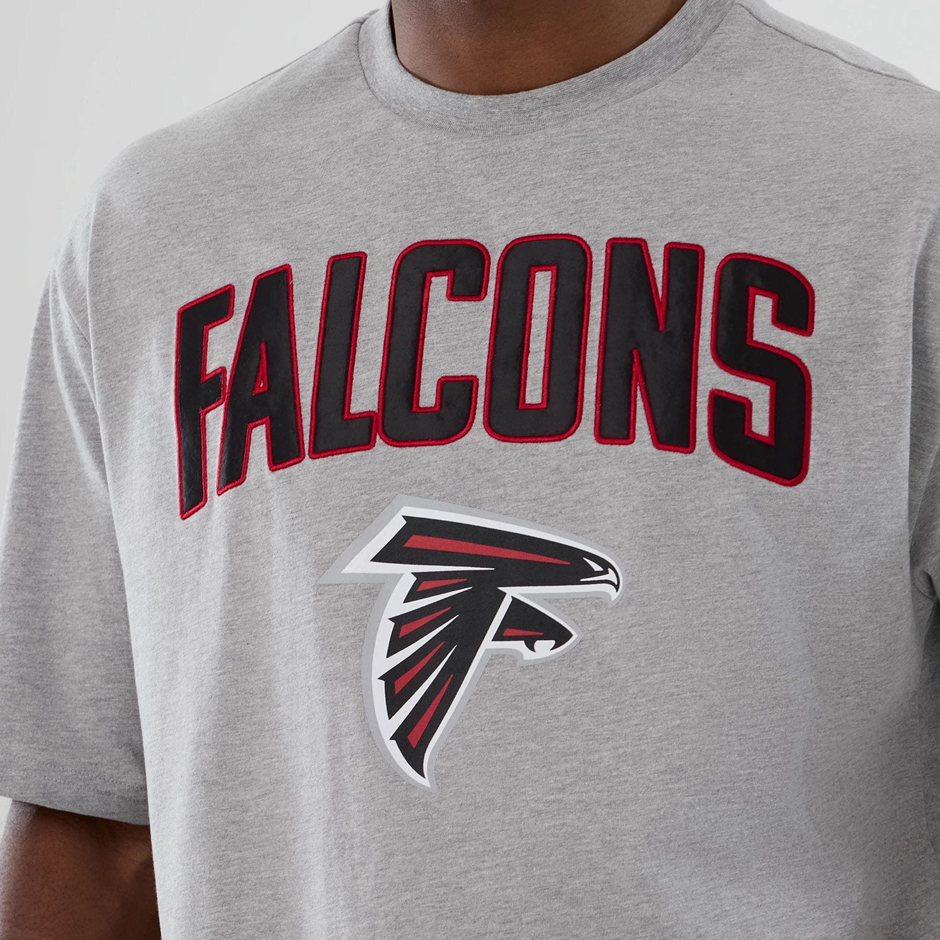 Atlanta Falcons NFL International Series Games 2025 Grey Premium T-Shirt - Image 3