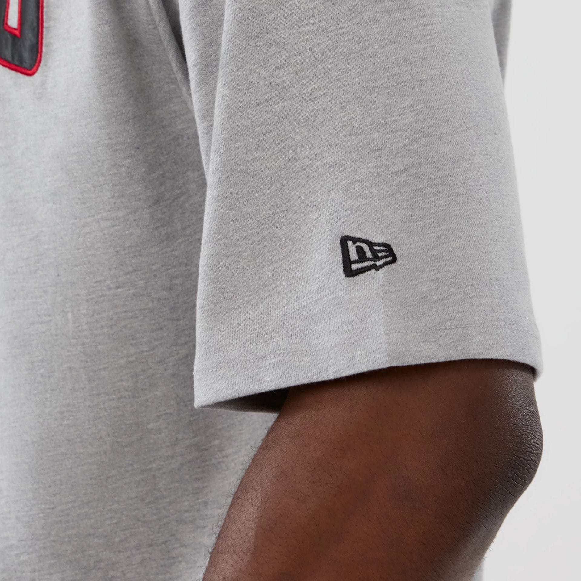 Atlanta Falcons NFL International Series Games 2025 Grey Premium T-Shirt - Image 5