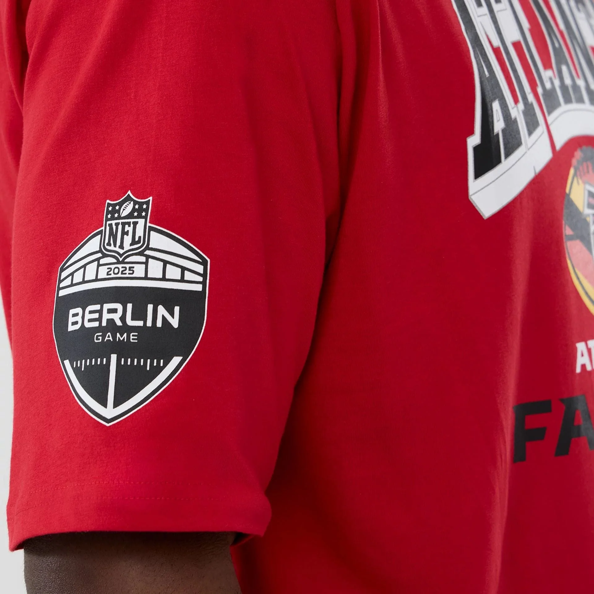 Atlanta Falcons NFL International Series Games 2025 Red Oversized T-Shirt - Image 4