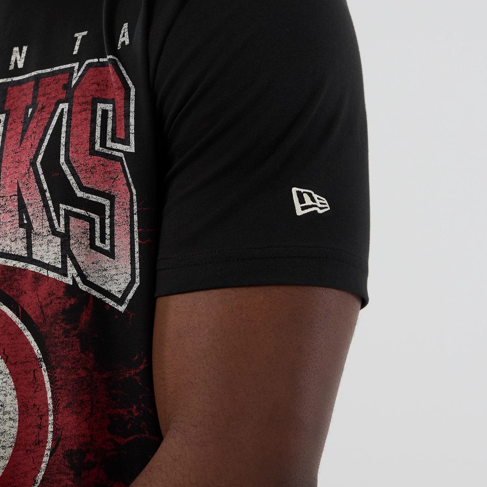 Atlanta Hawks NBA Hardwood Classic Black T-Shirt - Image 4