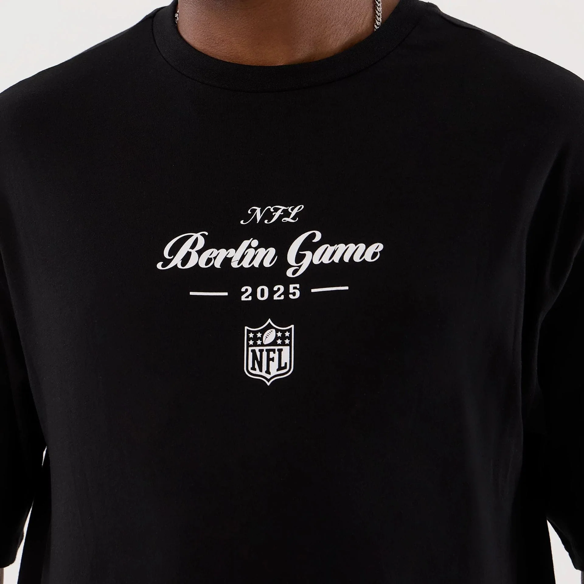 Berlin NFL International Series Games Black Oversized T-Shirt - Image 3