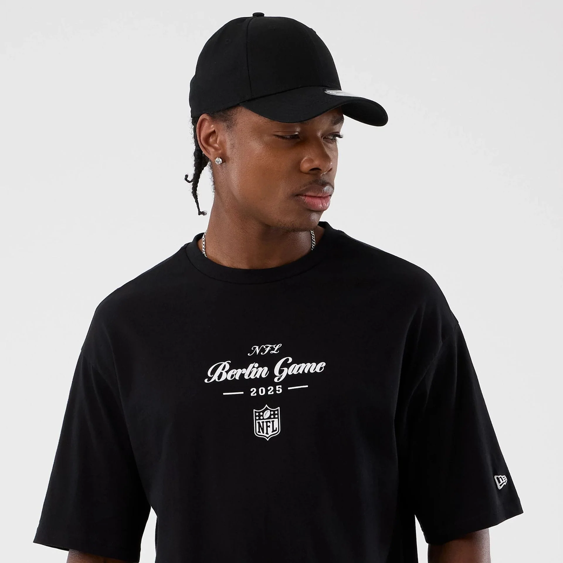 Berlin NFL International Series Games Black Oversized T-Shirt - Image 6