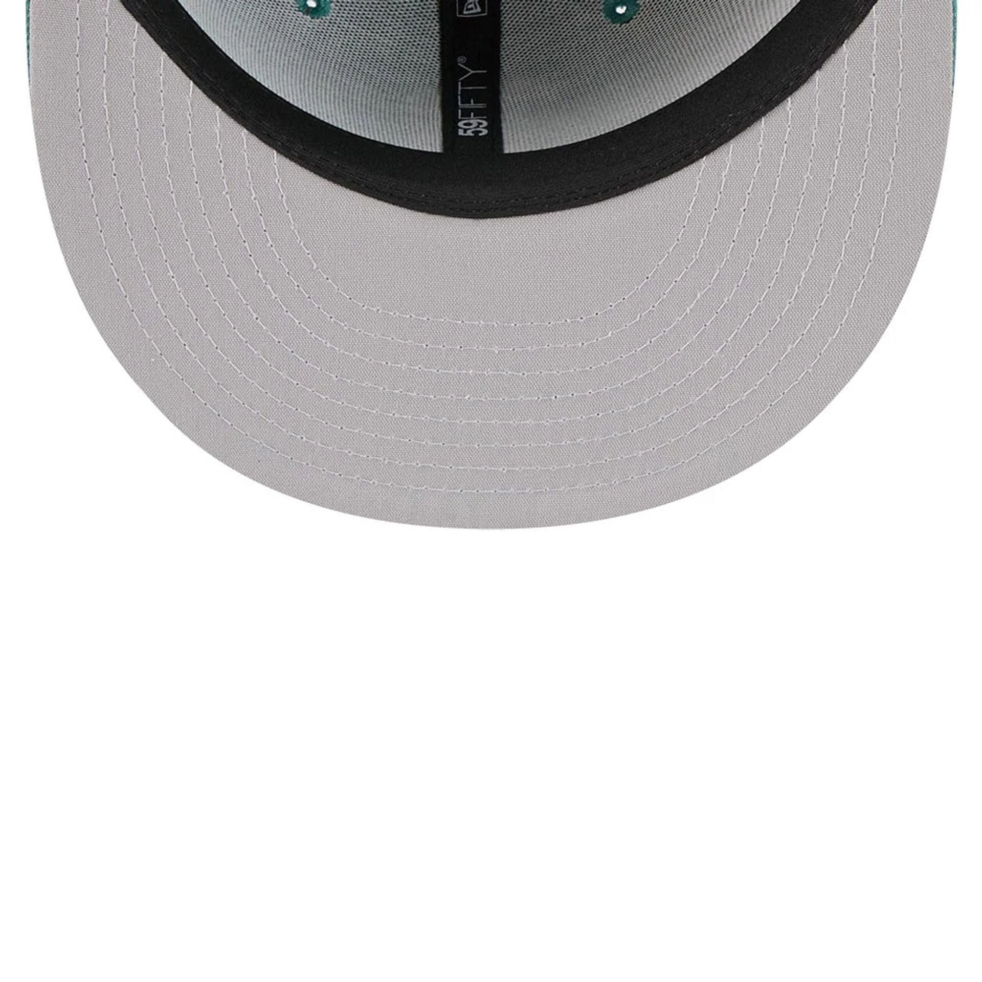 Boston Red Sox MLB City Connect Pastel Green 59FIFTY Fitted Cap - Image 2