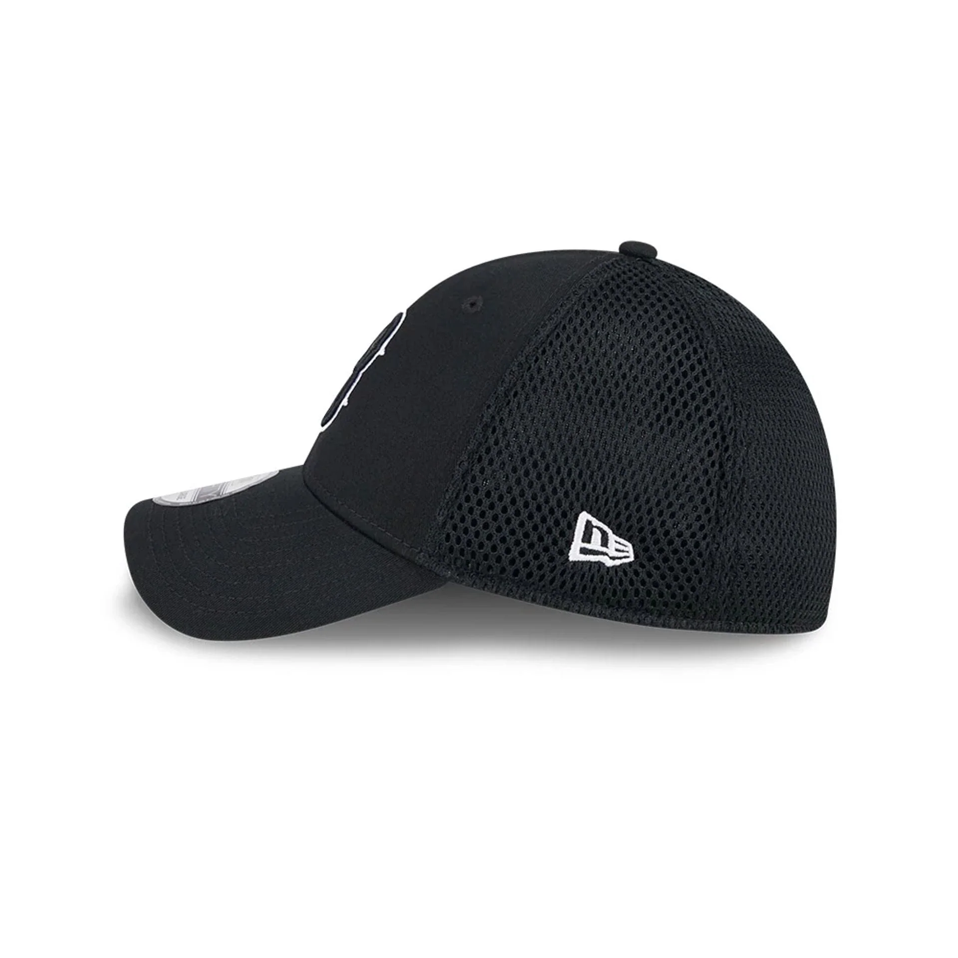 Boston Red Sox MLB Evergreen Neo Black 39THIRTY Stretch Fit Cap - Image 5