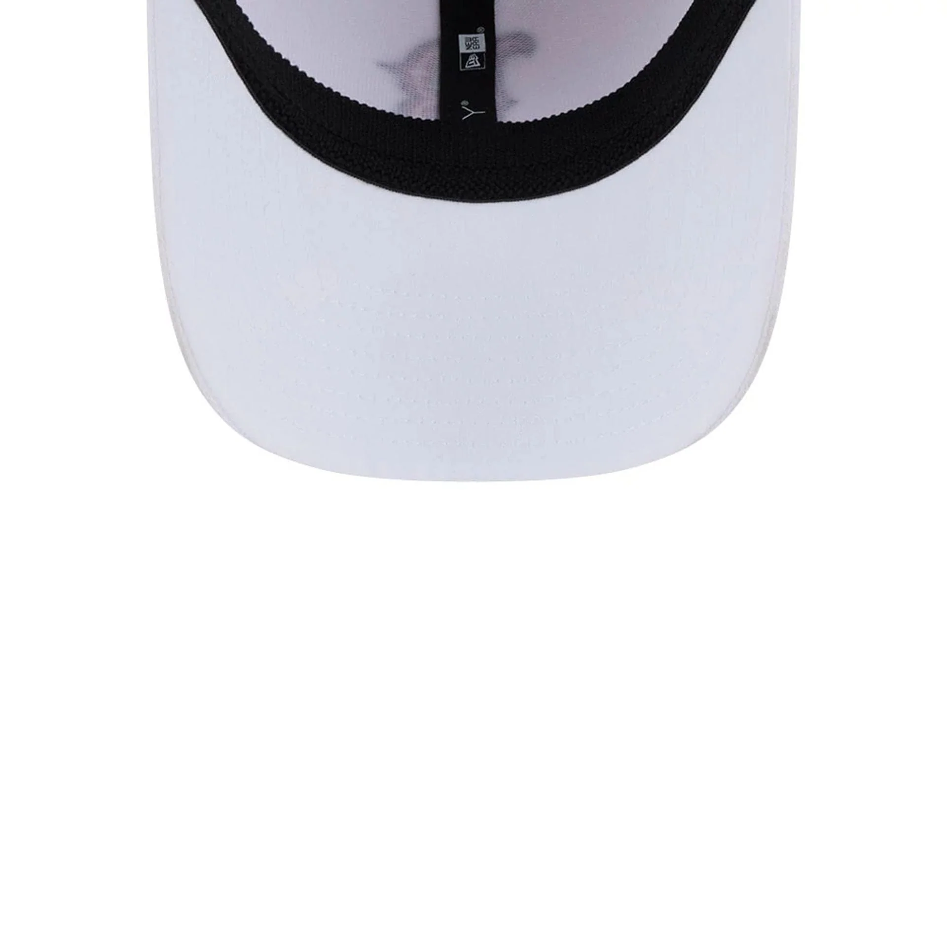 Boston Red Sox MLB Evergreen White 39THIRTY Stretch Fit Cap - Image 7