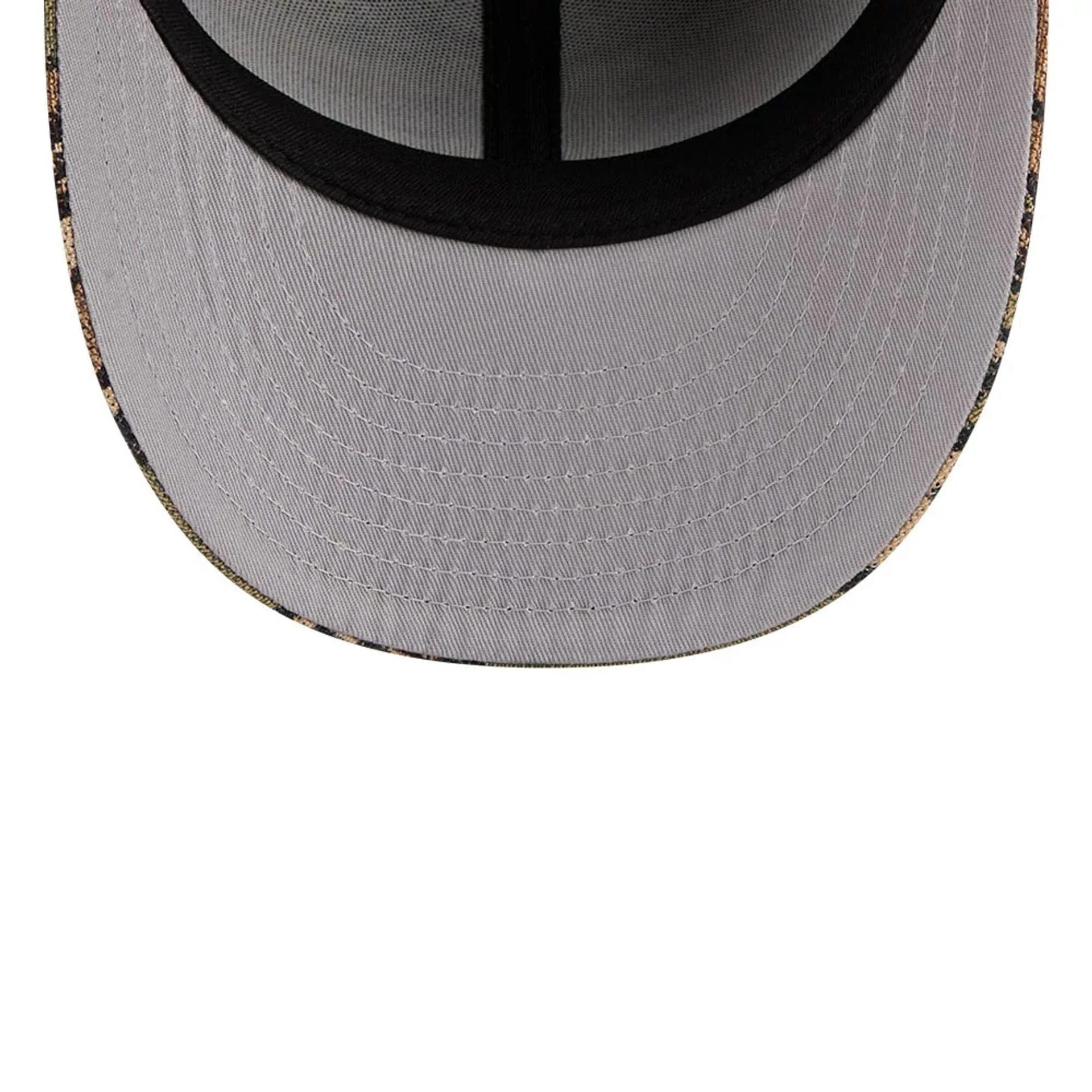 Boston Red Sox MLB Jacquard Camo 59FIFTY Fitted Cap - Image 2