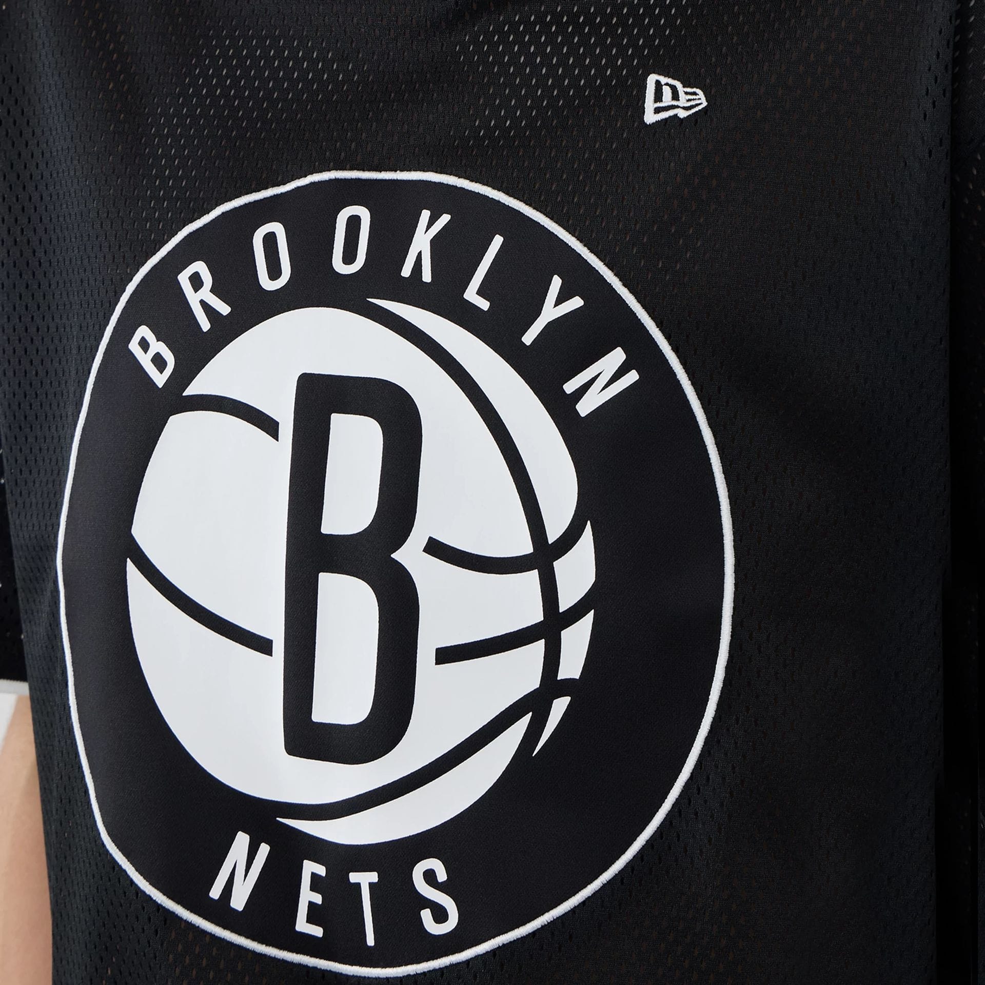 Brooklyn Nets NBA Mesh Black Oversized T-Shirt - Image 4