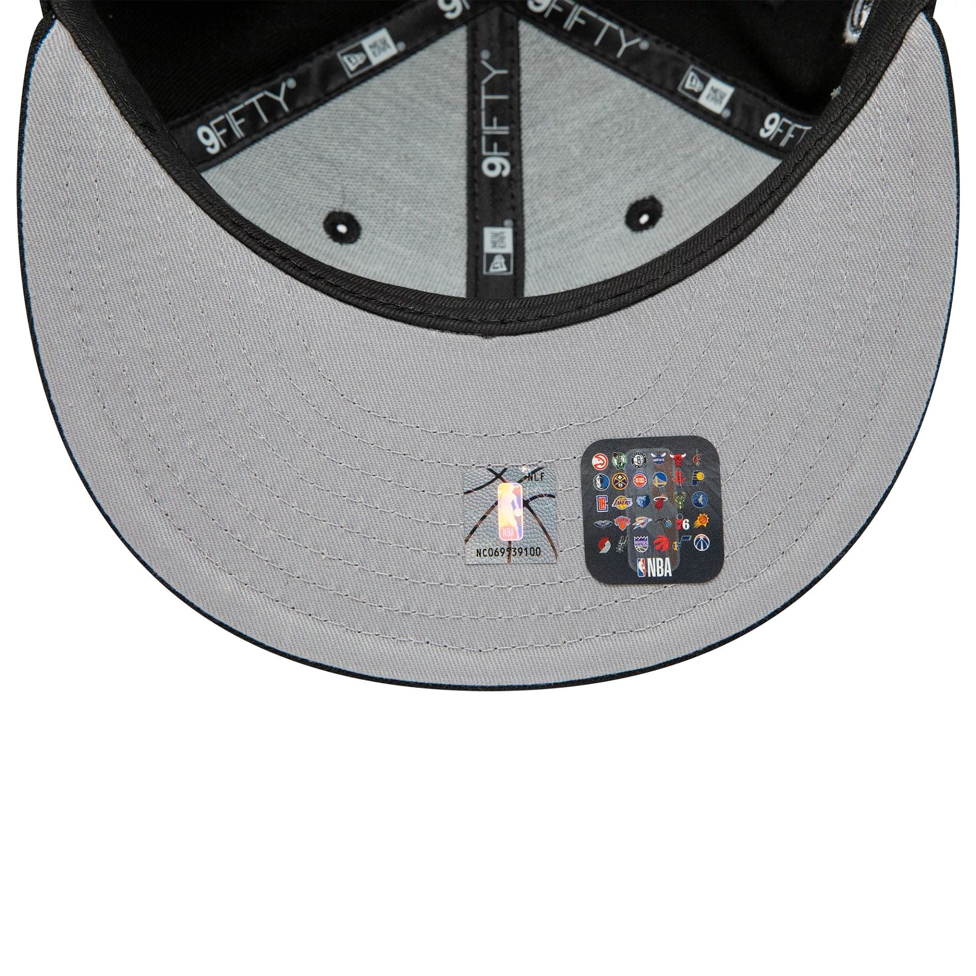 Chicago Bulls NBA Black 9FIFTY Snapback Adjustable Cap - Image 2