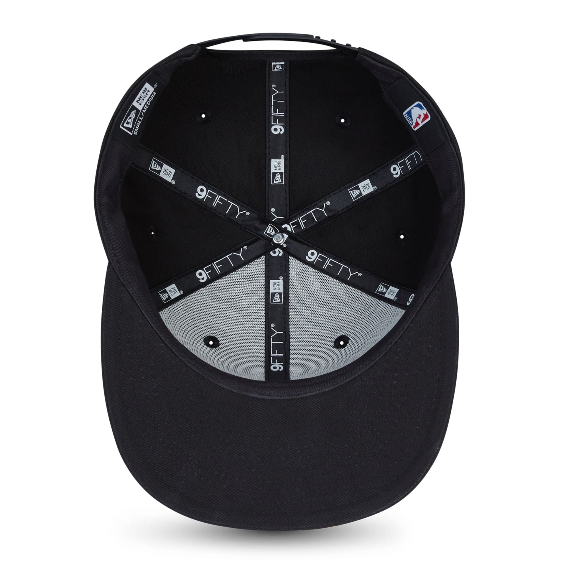 Chicago Bulls NBA Black On Black 9FIFTY Cap - Image 3