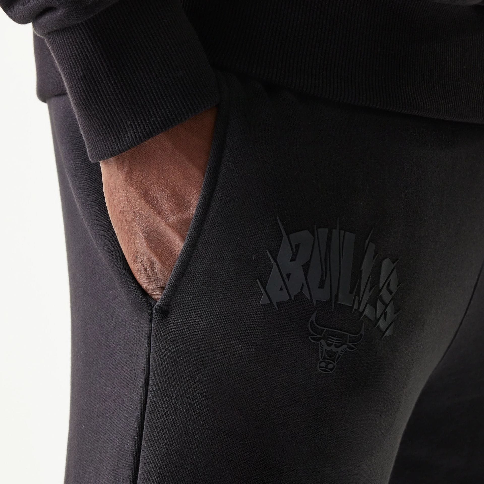 Chicago Bulls NBA Black Straight Leg Joggers - Image 4