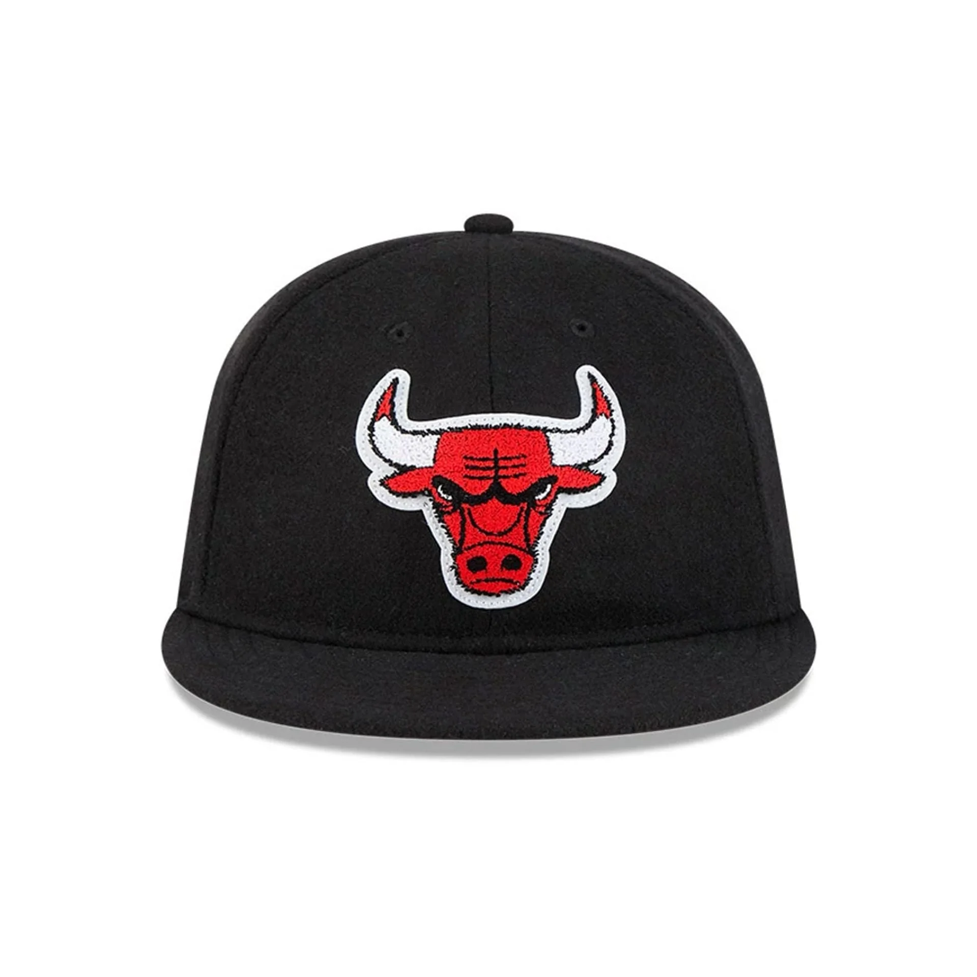 Chicago Bulls NBA Chenille Woven Black Retro Crown 9FIFTY Adjustable Cap - Image 4