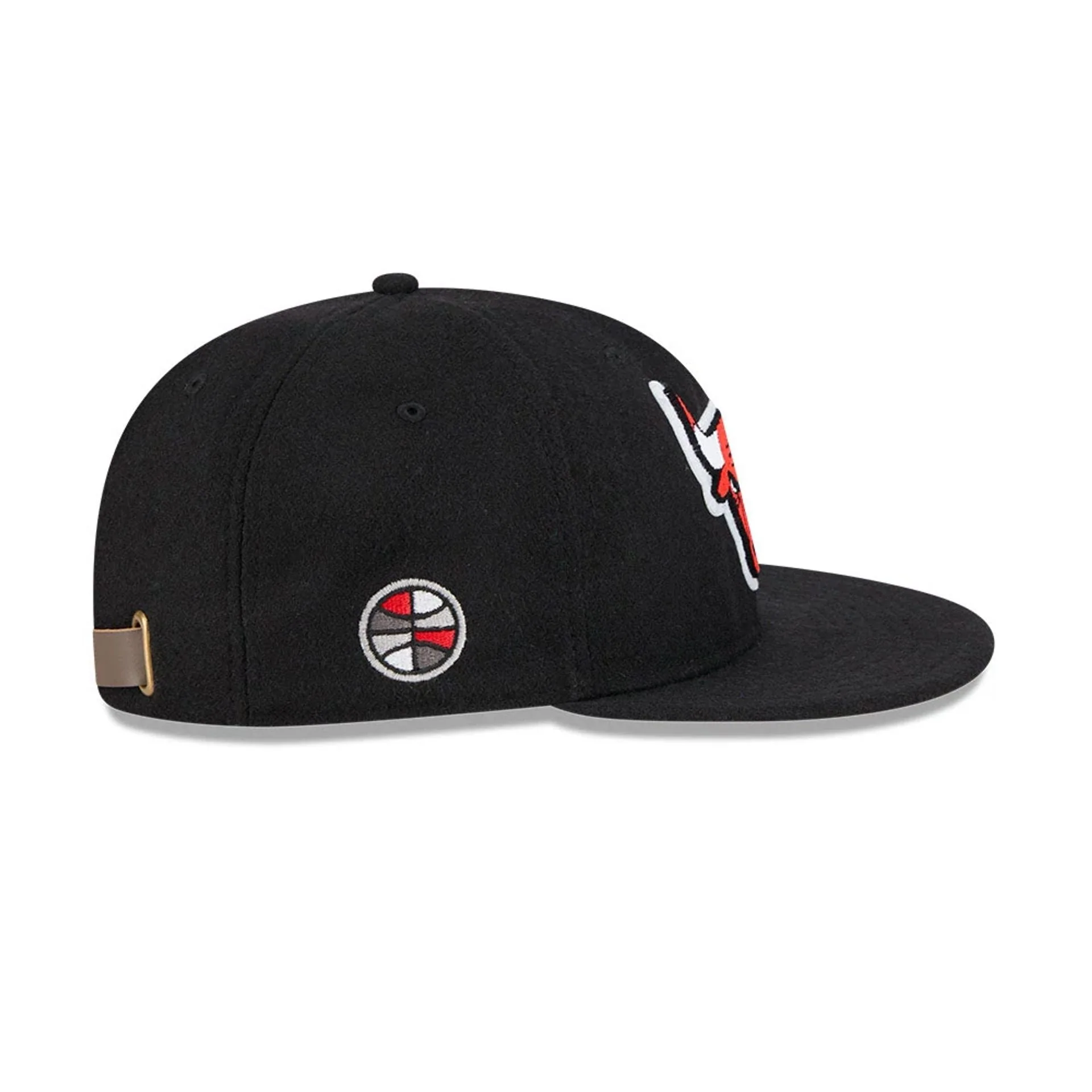 Chicago Bulls NBA Chenille Woven Black Retro Crown 9FIFTY Adjustable Cap - Image 6