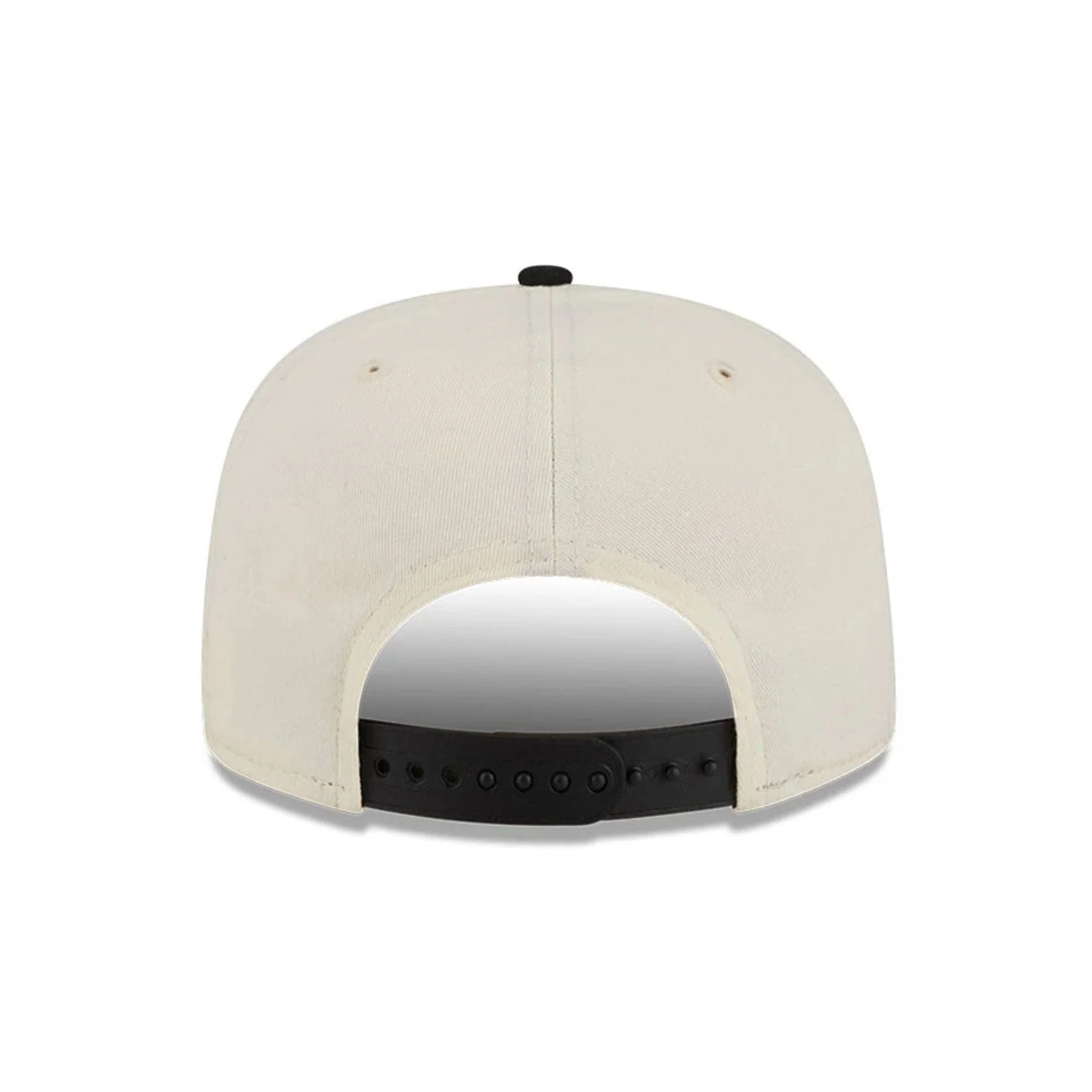 Chicago Bulls NBA Conference Script White 19TWENTY Adjustable Cap - Image 7