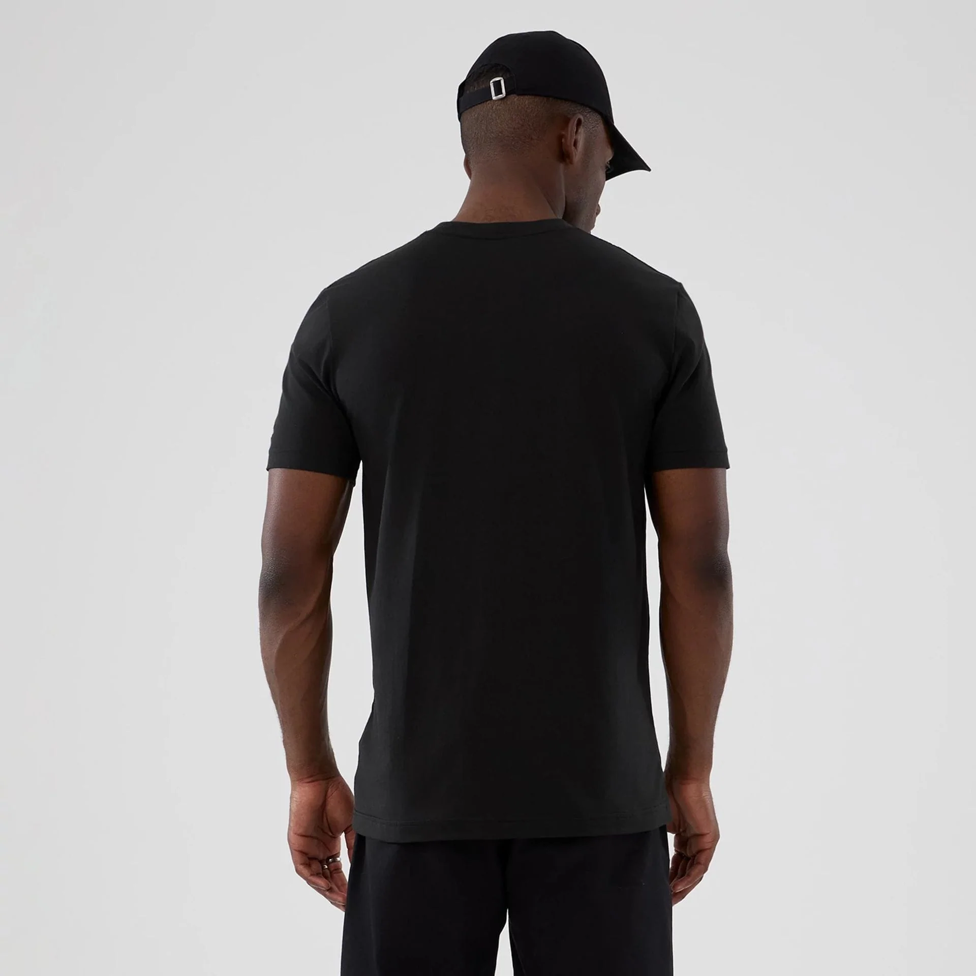 Chicago Bulls NBA Hardwood Classic Black T-Shirt - Image 2