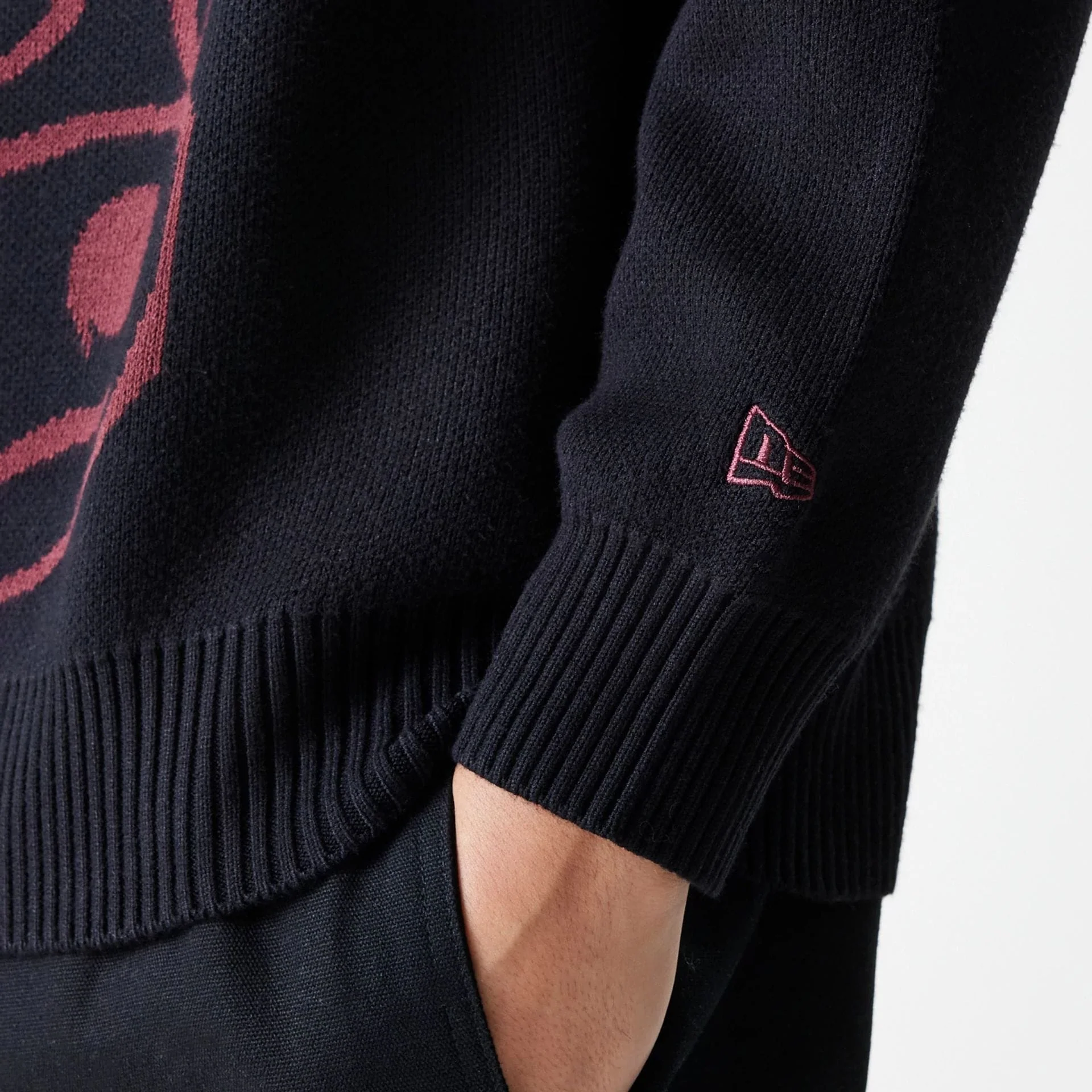 Chicago Bulls NBA Knit Black Oversized Knit Sweater - Image 7