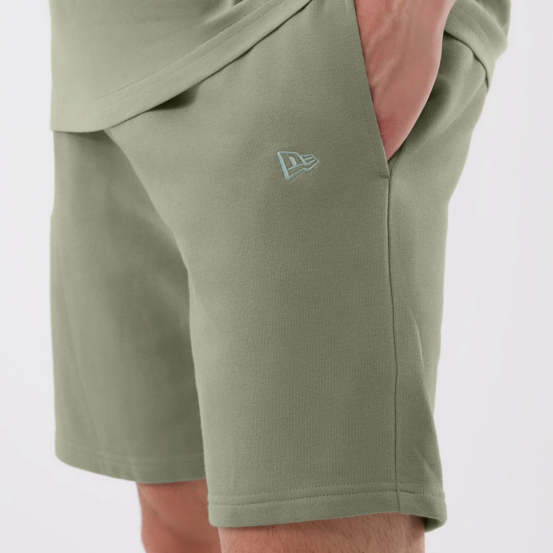 Chicago Bulls NBA League Essential Pastel Green Shorts - Image 4