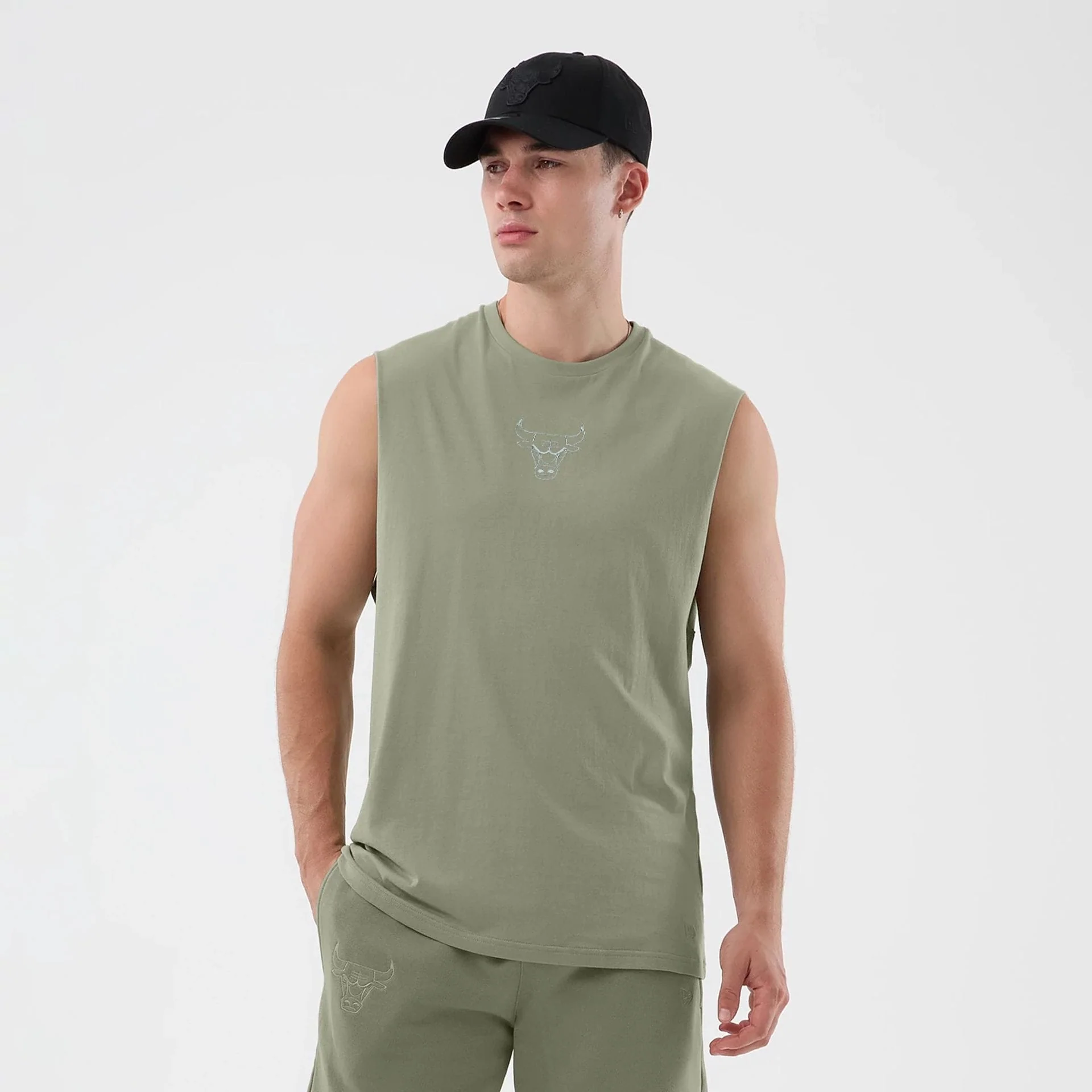 Chicago Bulls NBA League Essential Pastel Green Vest - Image 4