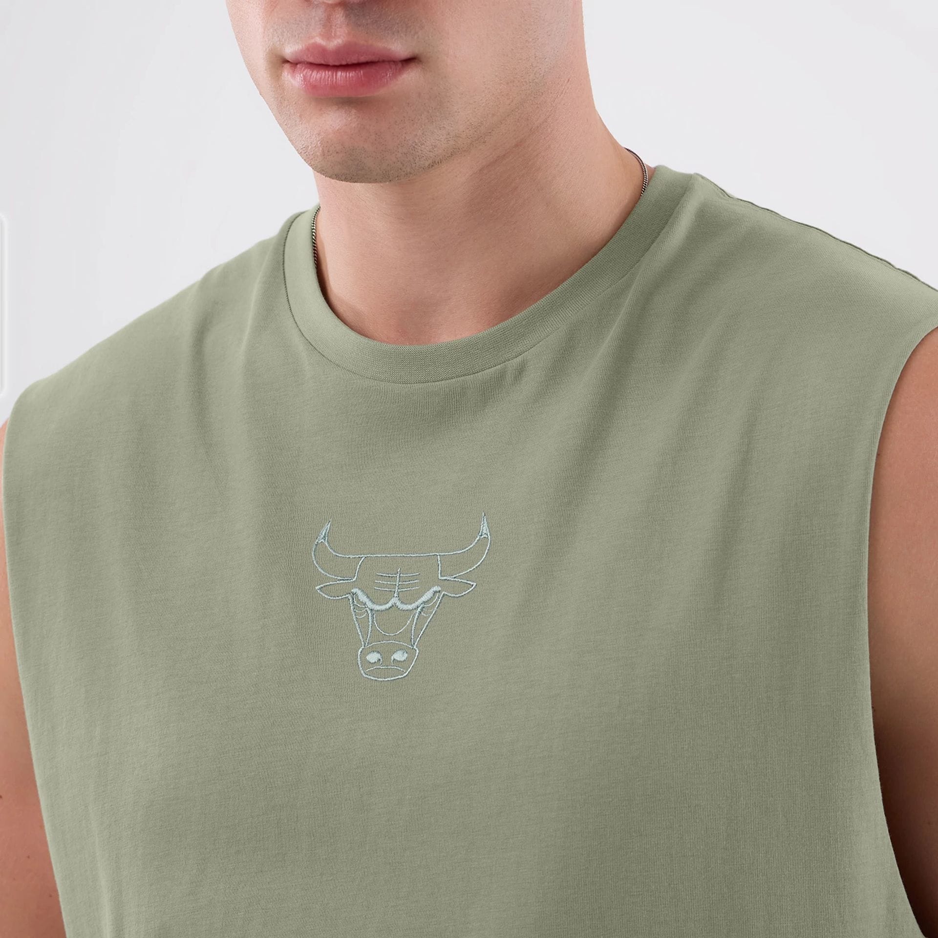 Chicago Bulls NBA League Essential Pastel Green Vest - Image 5