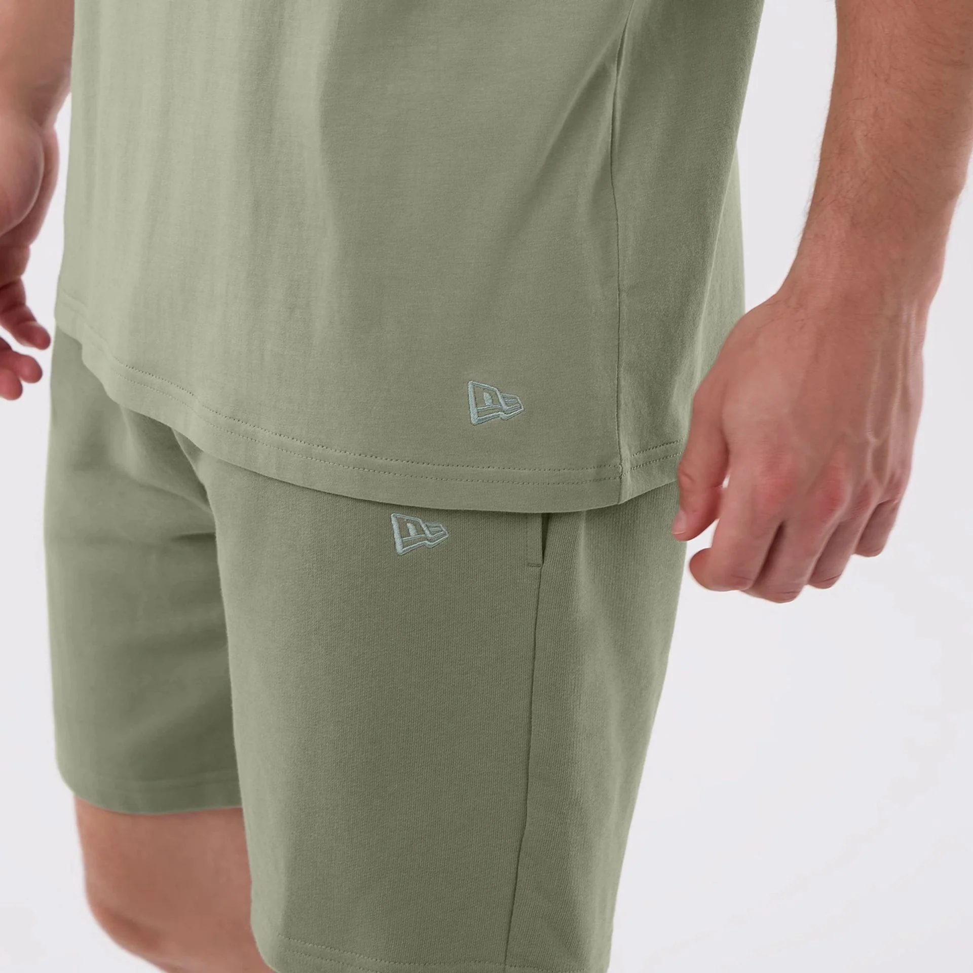 Chicago Bulls NBA League Essential Pastel Green Vest - Image 6
