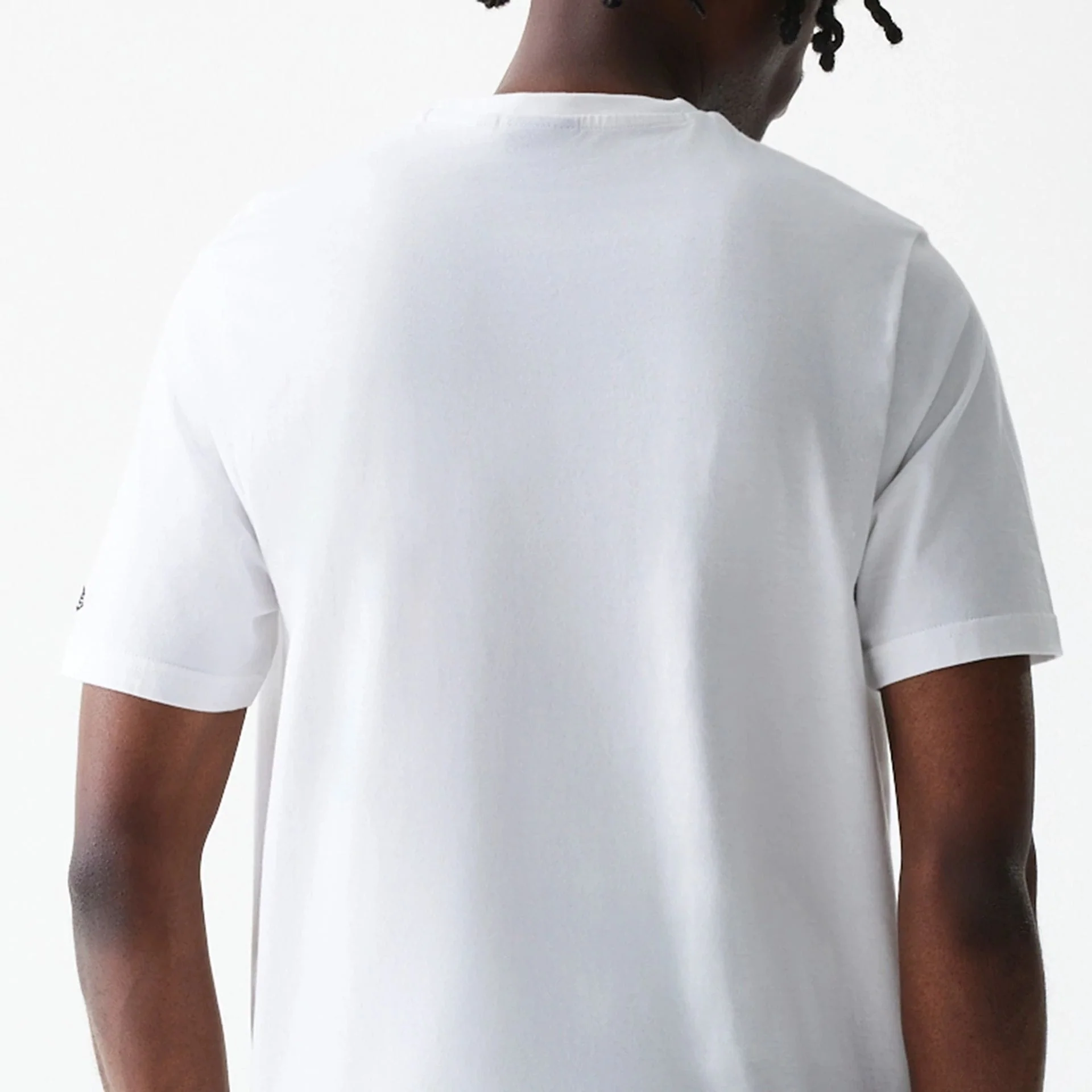 Chicago Bulls NBA Logo White T-Shirt - Image 7