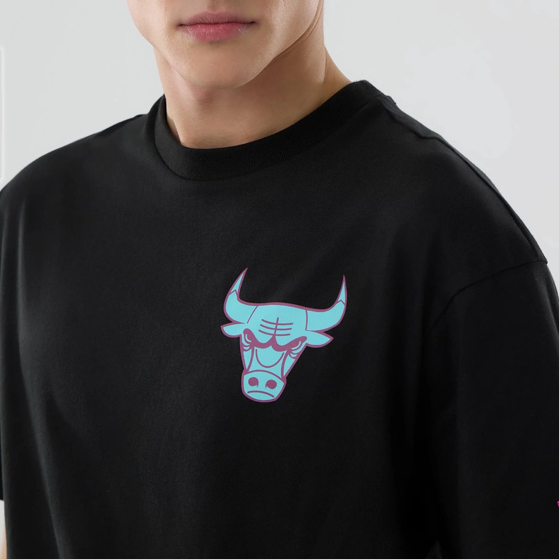 Chicago Bulls NBA Neon Light Black T-Shirt - Image 4