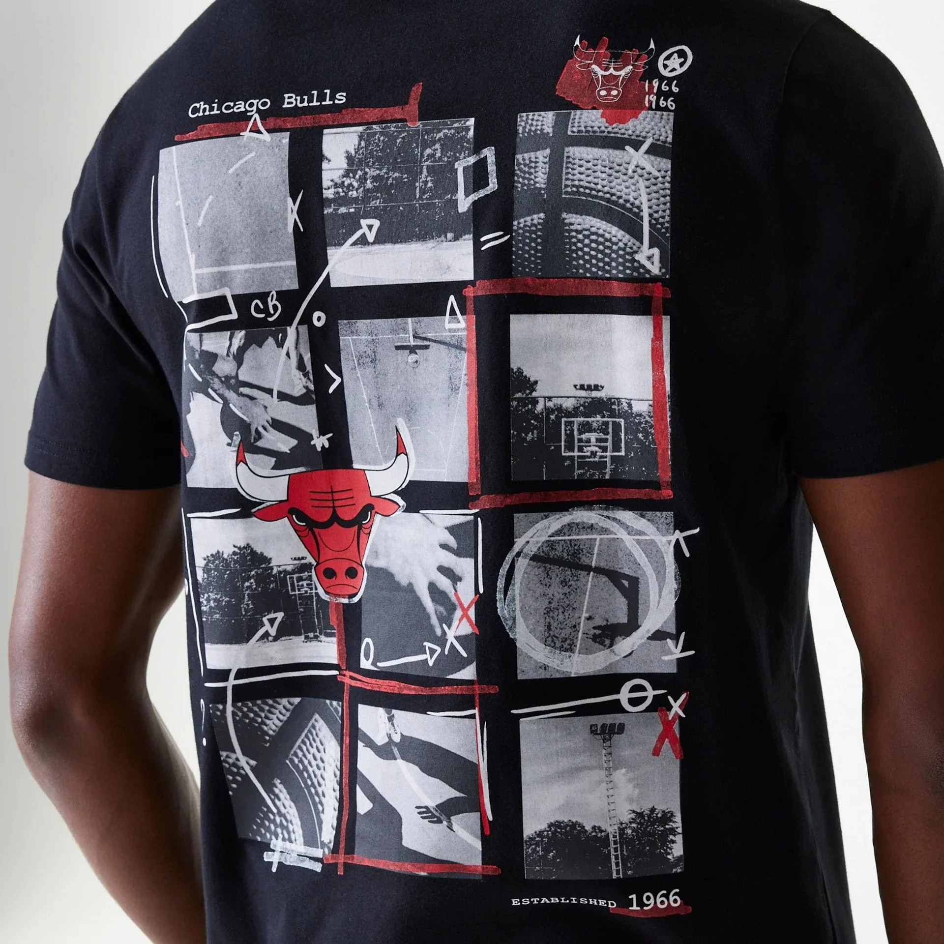 Chicago Bulls NBA Photographic Print Black T-Shirt - Image 4