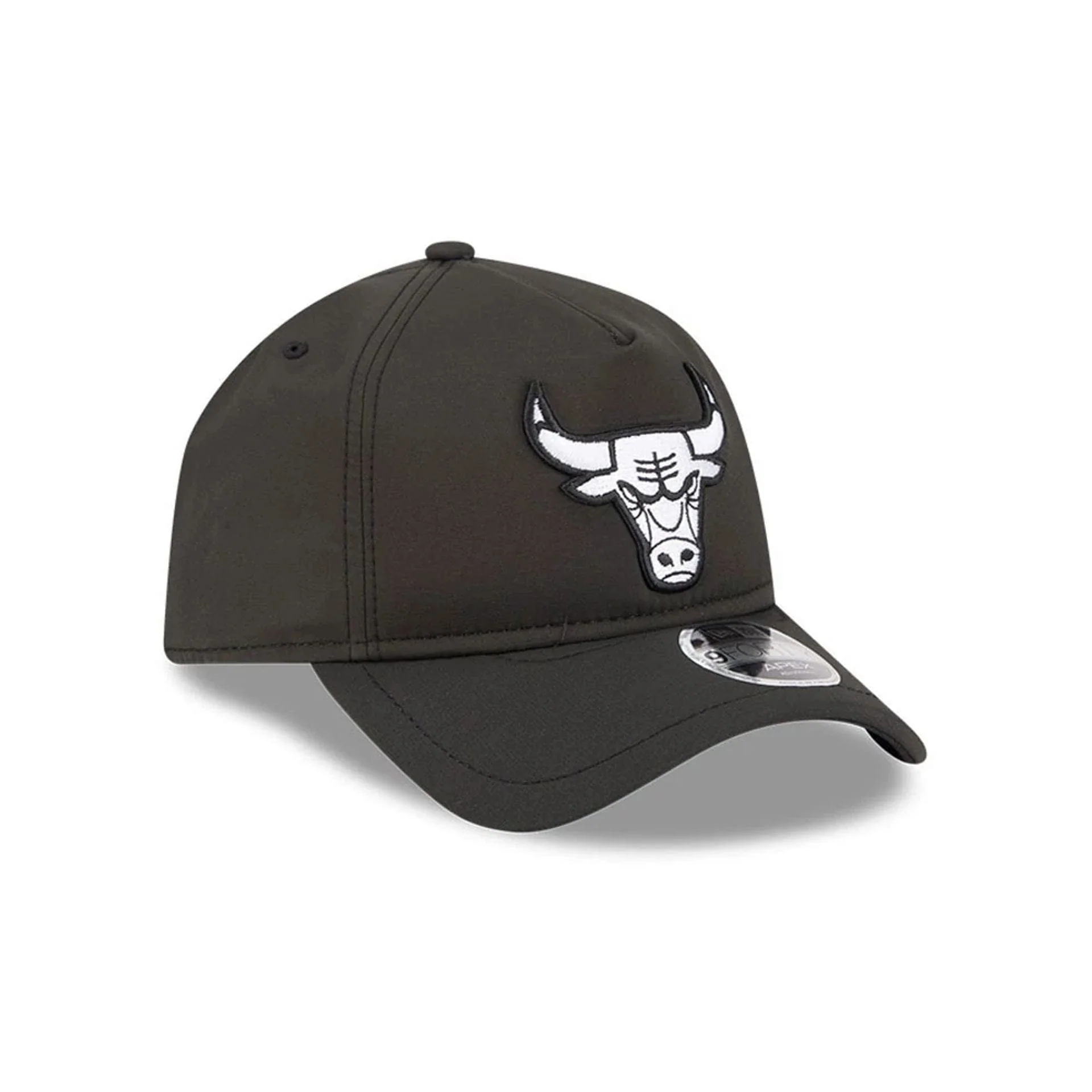 Chicago Bulls NBA Quickstrike Black 9FORTY Apex Adjustable Cap - Image 3