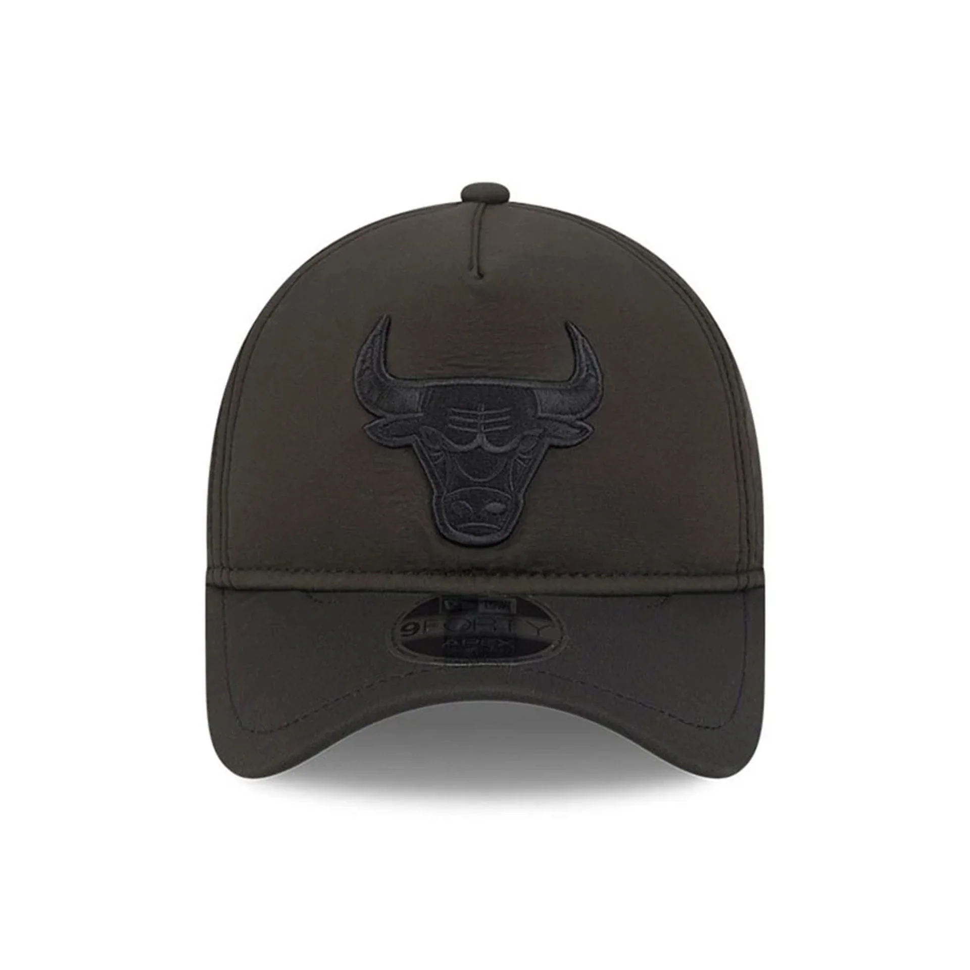 Chicago Bulls NBA Quickstrike Black 9FORTY Apex Adjustable Cap - Image 2