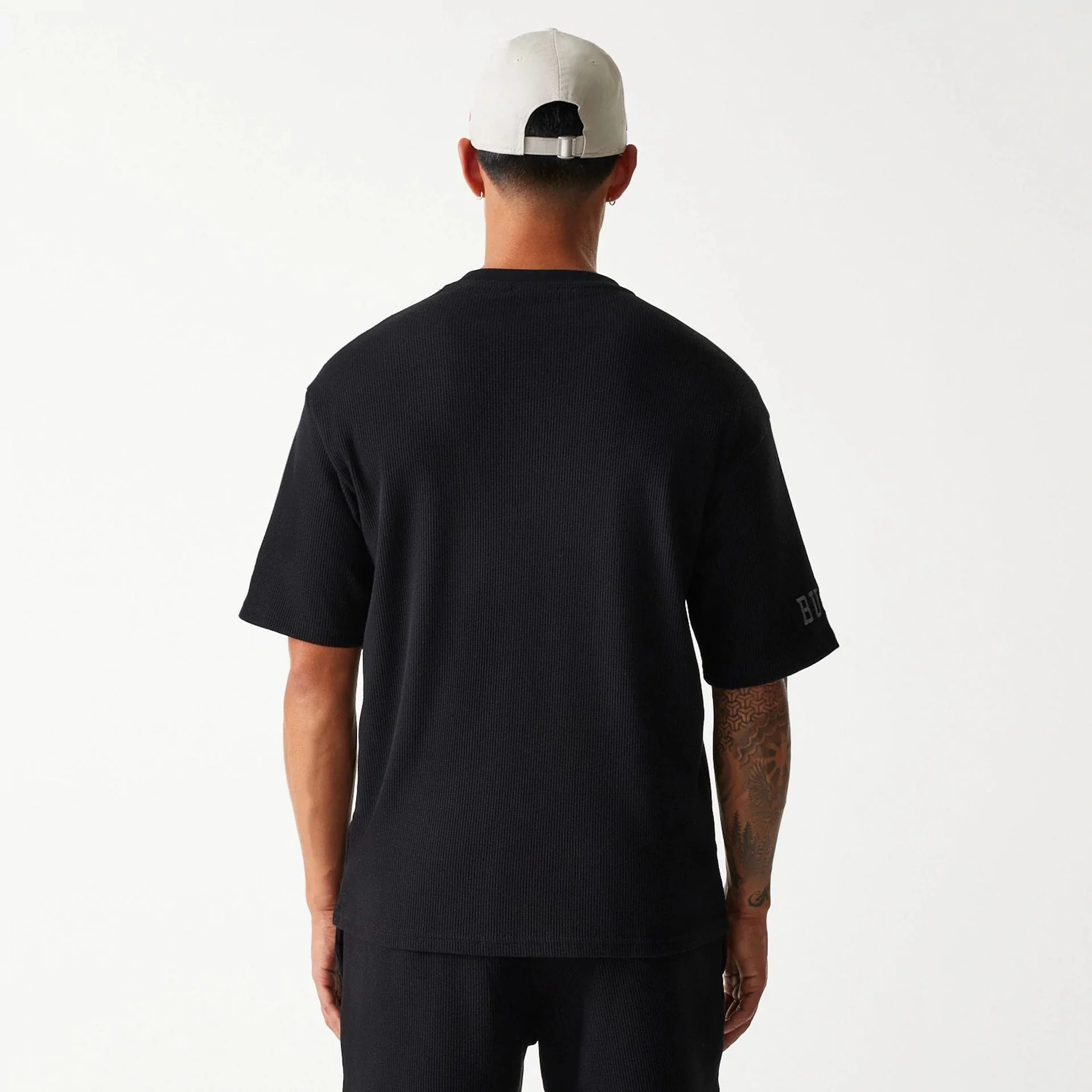 Chicago Bulls NBA Waffle Black Oversized T-Shirt - Image 2