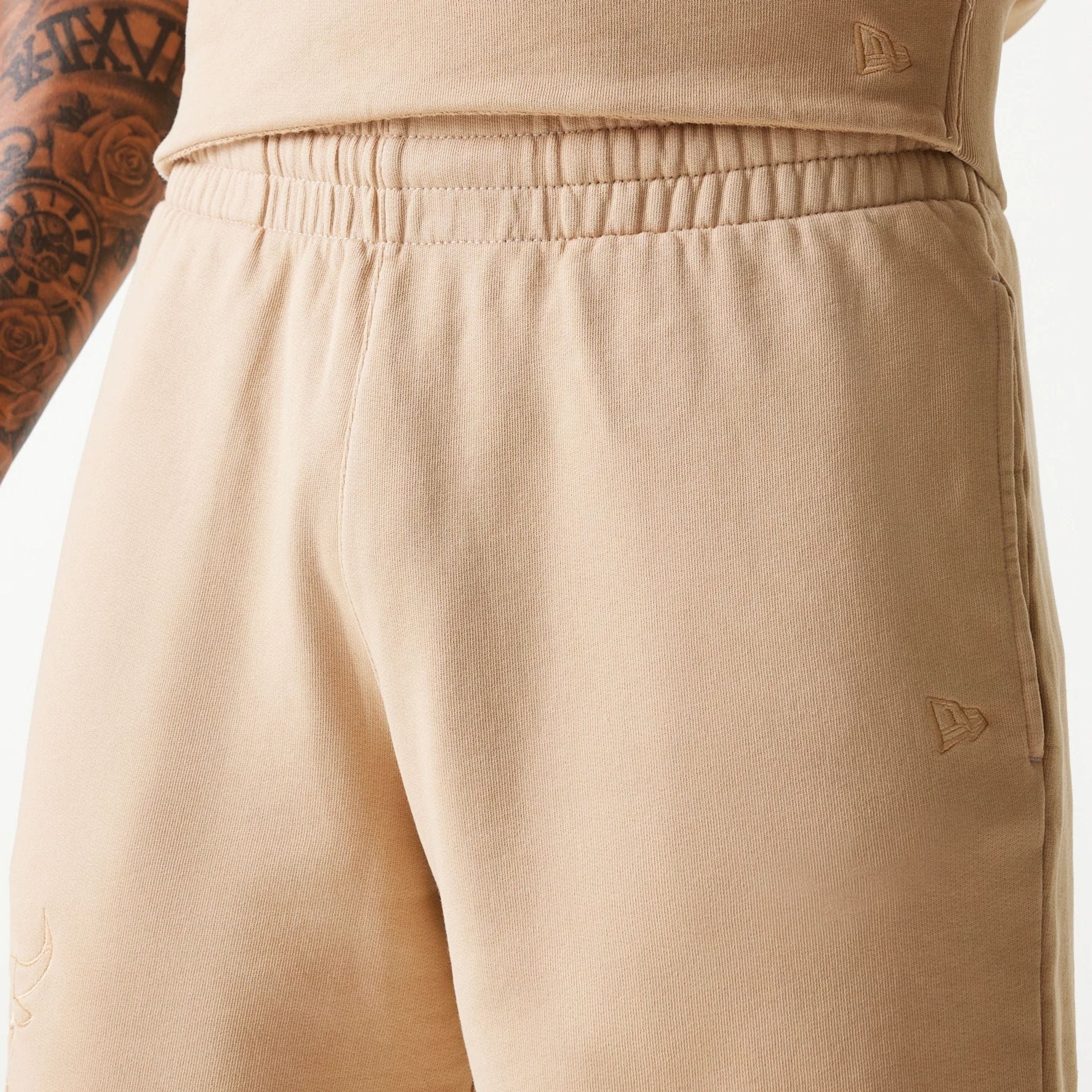 Chicago Bulls NBA Washed Beige Shorts - Image 5