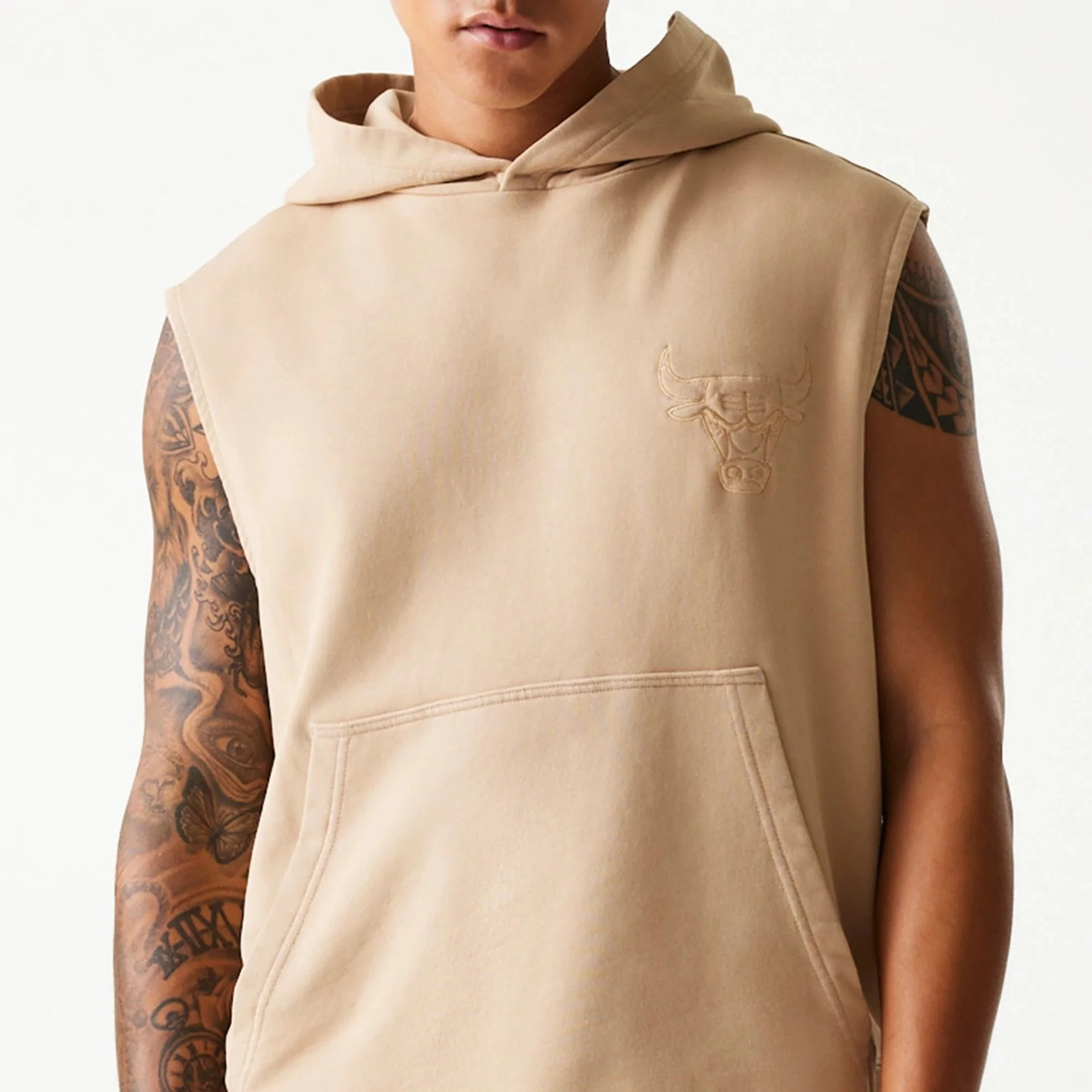 Chicago Bulls NBA Washed Beige Sleeveless Hoodie - Image 3