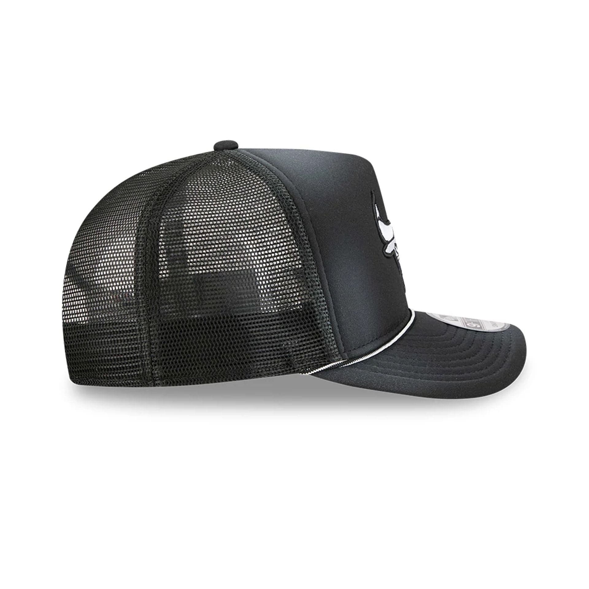 Chicago Bulls NBA Washed Black 9FIFTY A-Frame Trucker Adjustable Cap - Image 6