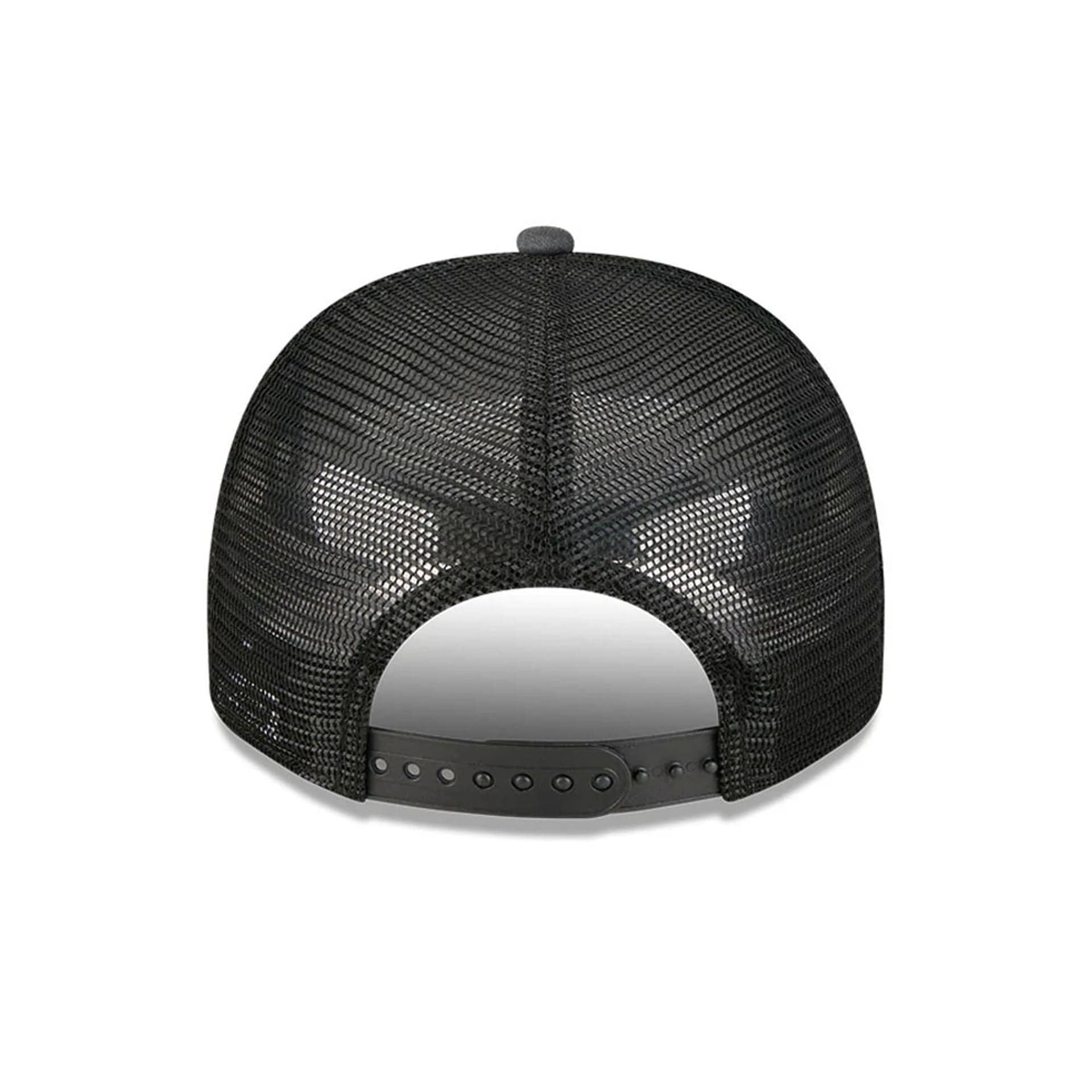 Chicago Bulls NBA Washed Black 9FIFTY A-Frame Trucker Adjustable Cap - Image 7