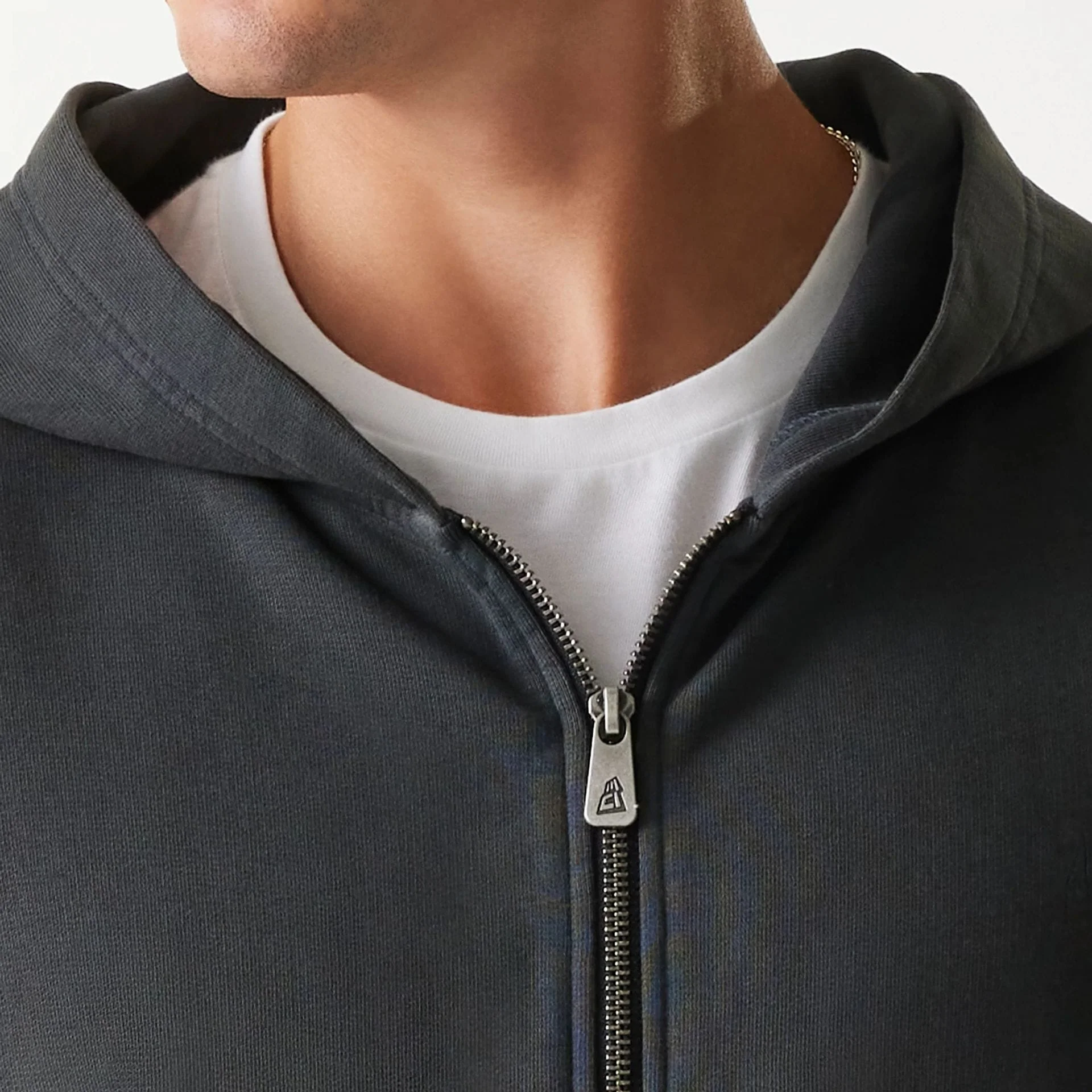 Chicago Bulls NBA Washed Grey Full Zip Hoodie - Image 6