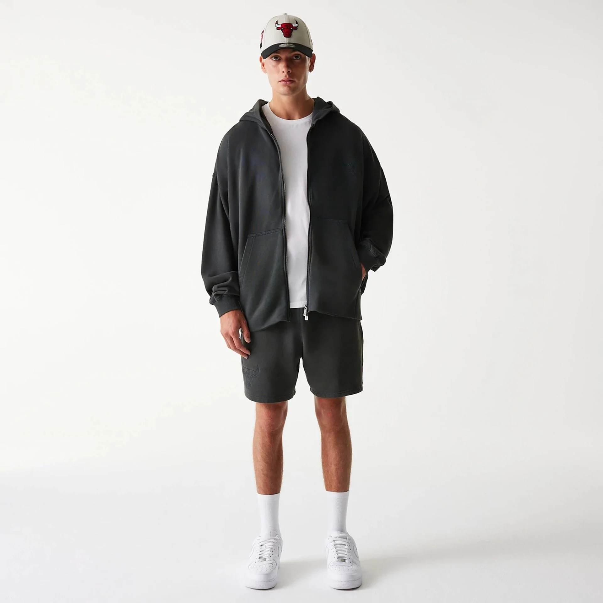 Chicago Bulls NBA Washed Grey Full Zip Hoodie - Image 8