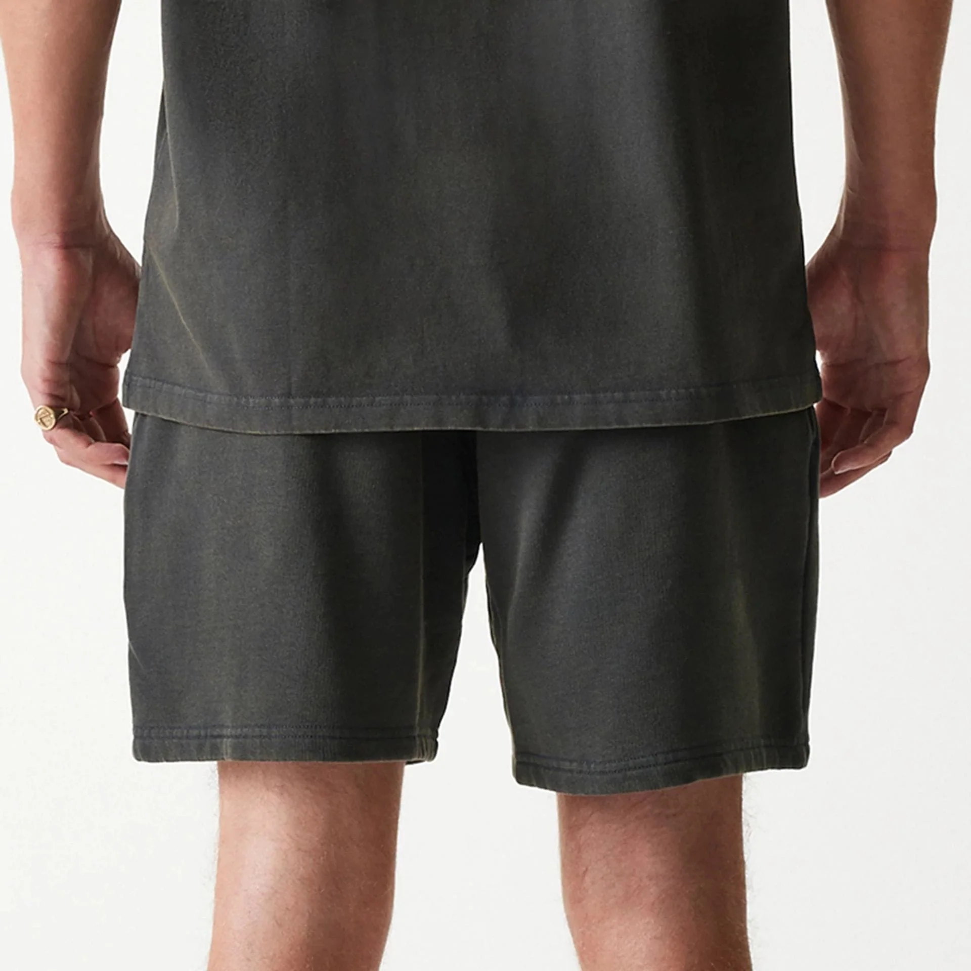 Chicago Bulls NBA Washed Grey Shorts - Image 6