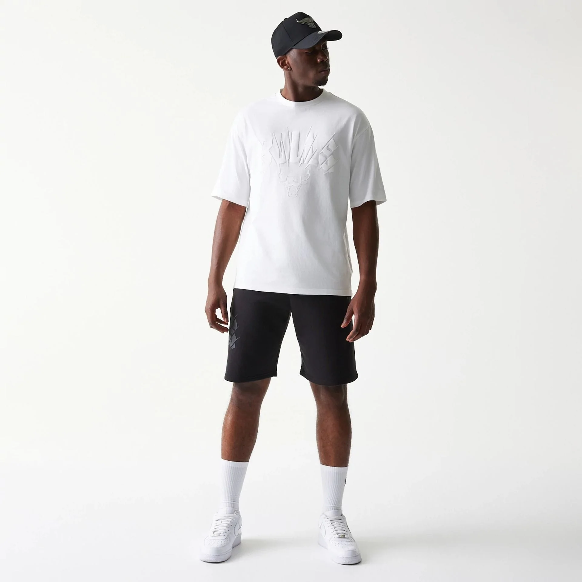 Chicago Bulls NBA White Oversized T-Shirt - Image 8