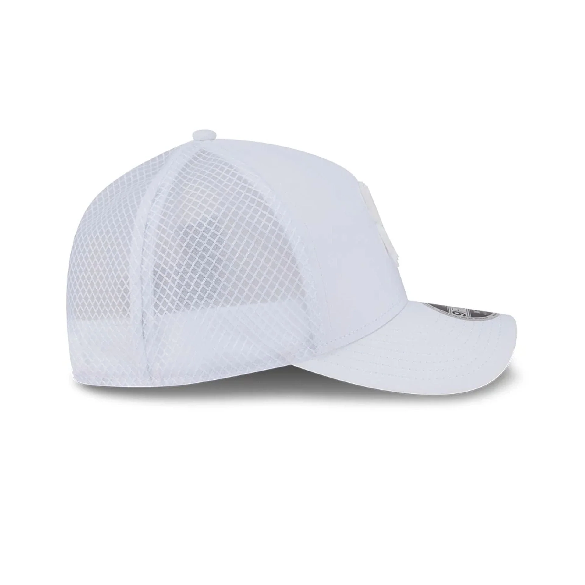 Chicago White Sox MLB Badged White 9FORTY M-Crown A-Frame Trucker Cap - Image 6