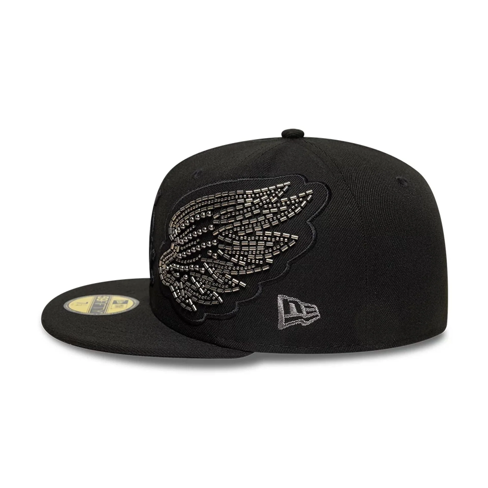 Chicago White Sox MLB Beaded Wings Black 59FIFTY Fitted Cap - Image 4