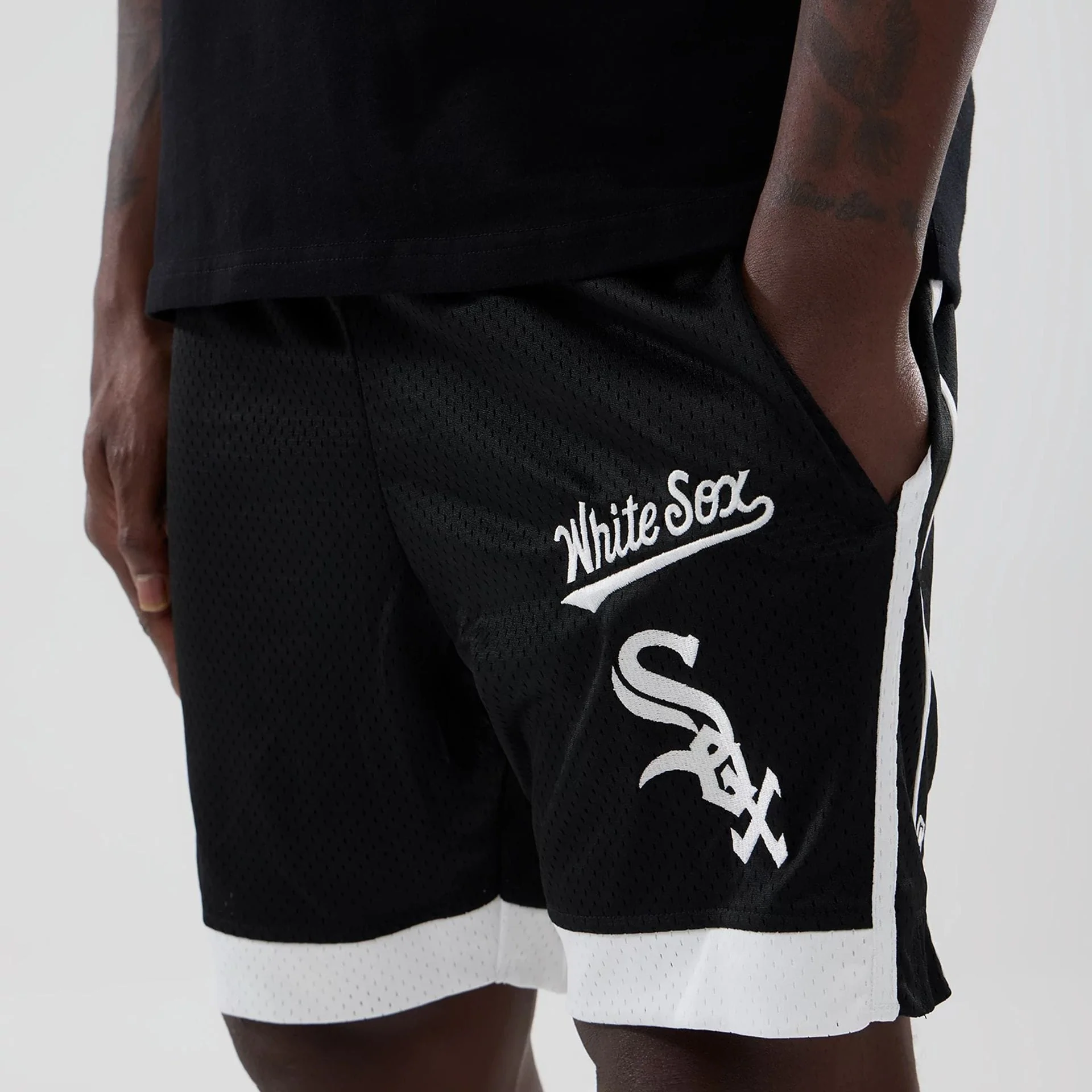 Chicago White Sox MLB Black Mesh Shorts - Image 3