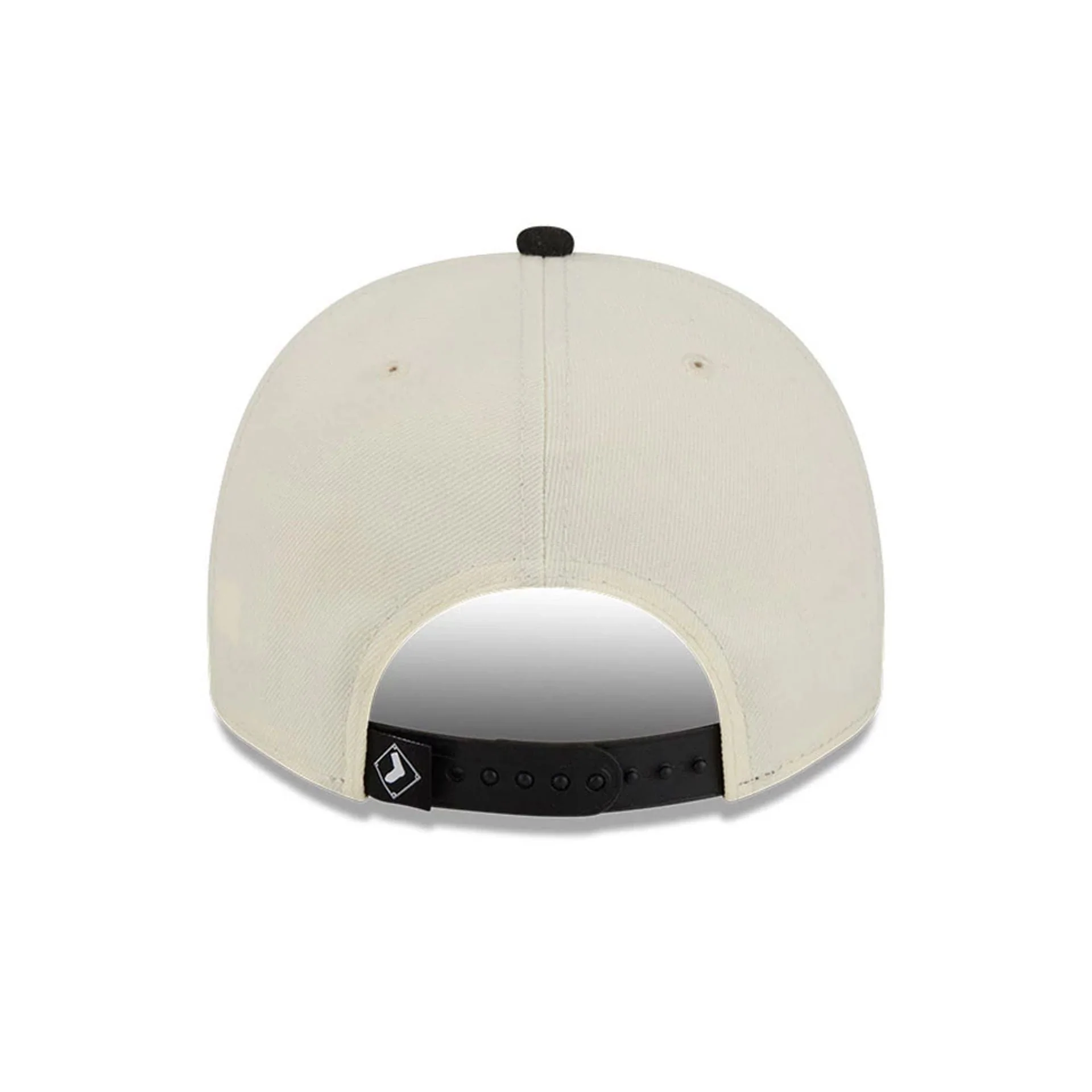 Chicago White Sox MLB Classic White 9FIFTY A-Frame Snapback Adjustable Cap - Image 7