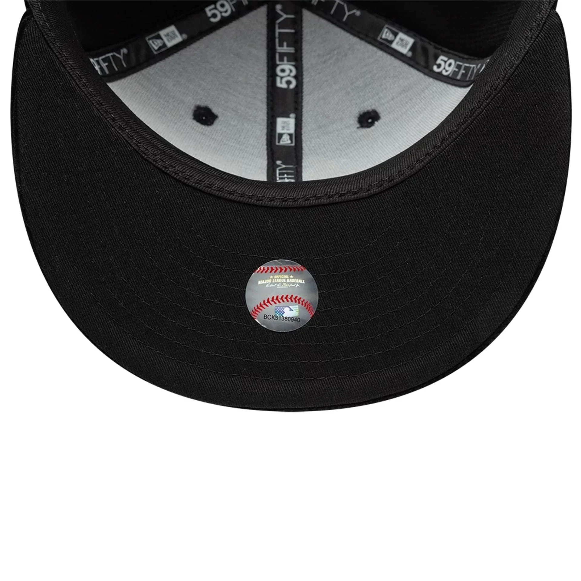 Chicago White Sox MLB Cord Black 59FIFTY Fitted Cap - Image 7