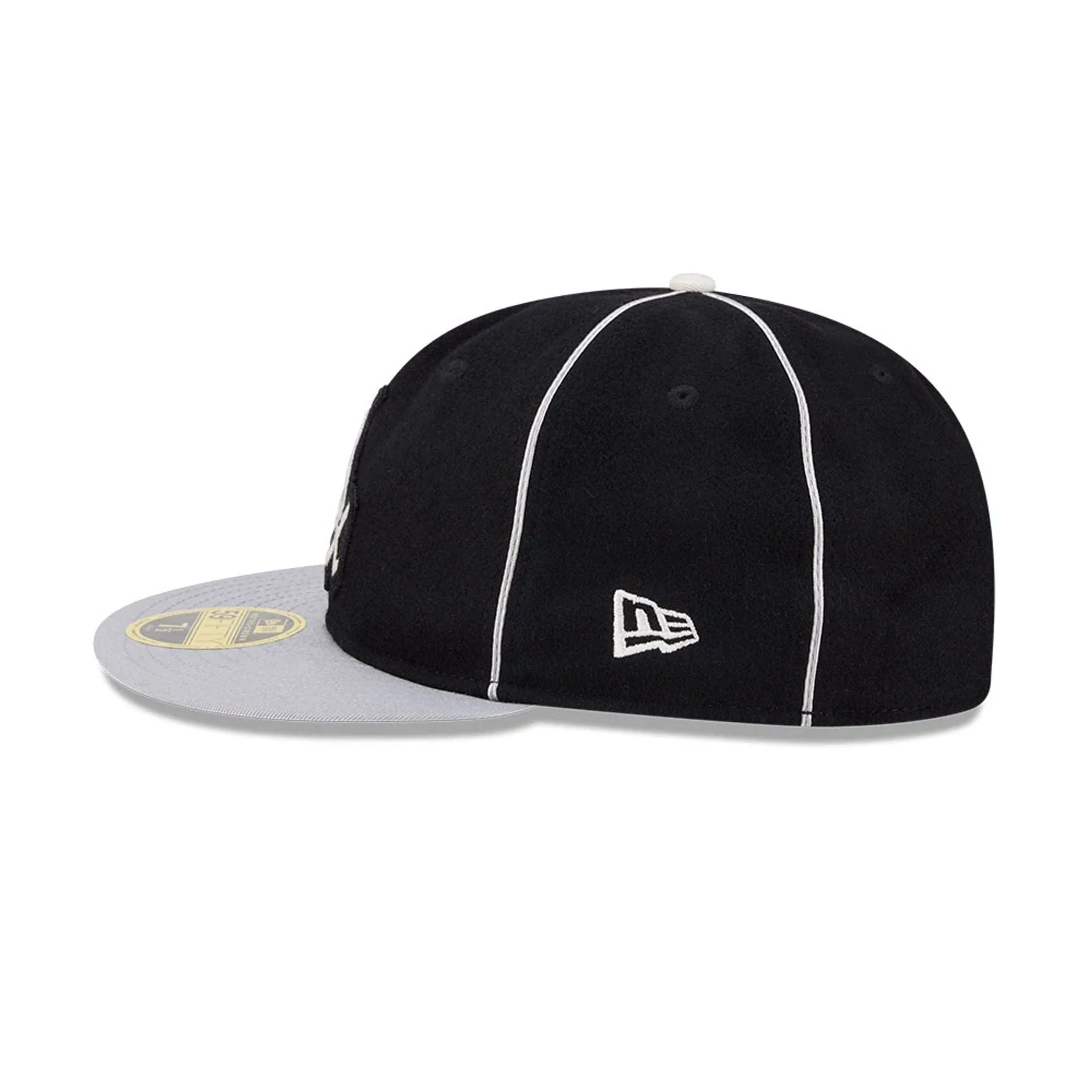 Chicago White Sox MLB Felt Logo Black Retro Crown 59FIFTY Fitted Cap - Image 6