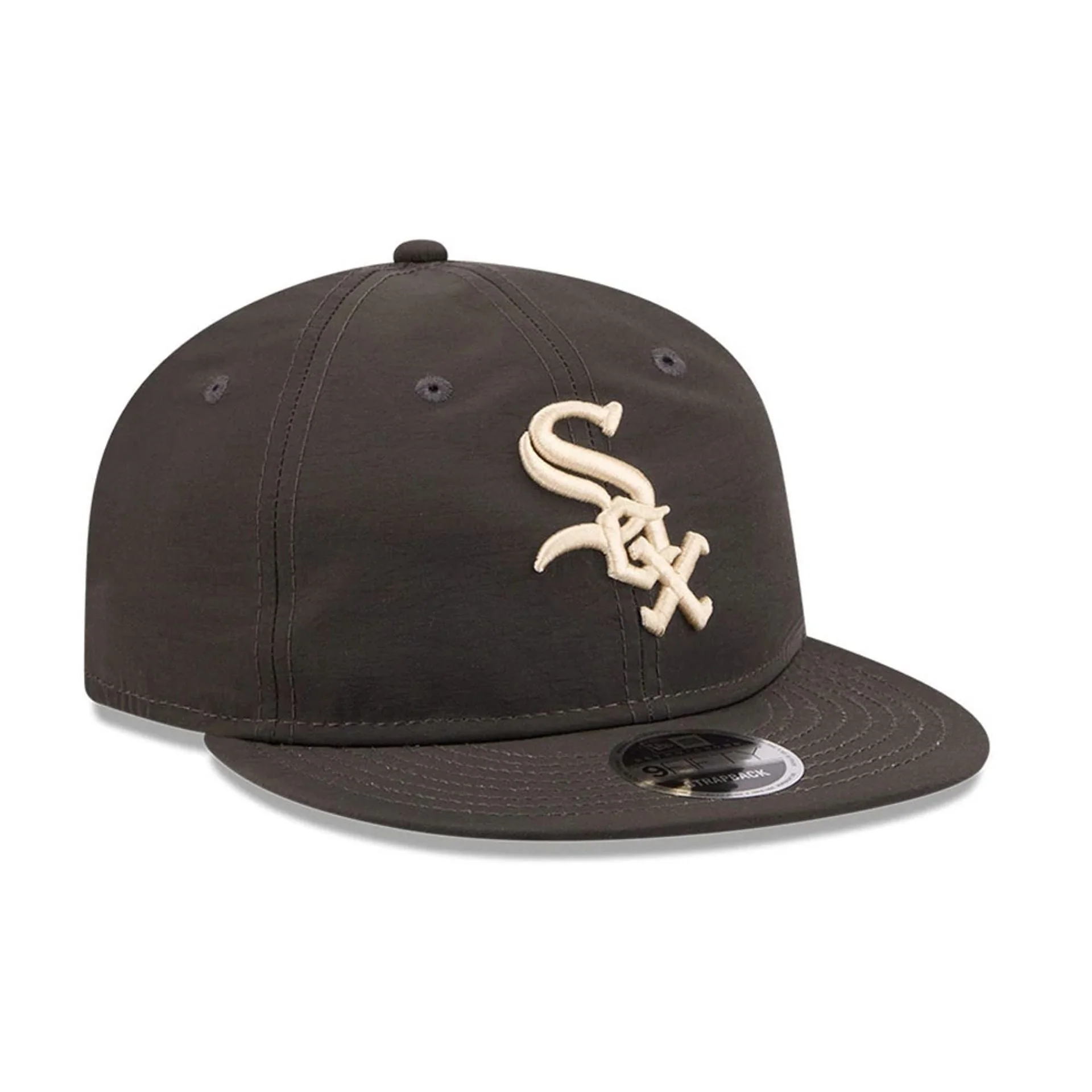 Chicago White Sox MLB Nylon Black Retro Crown 9FIFTY Adjustable Cap - Image 4