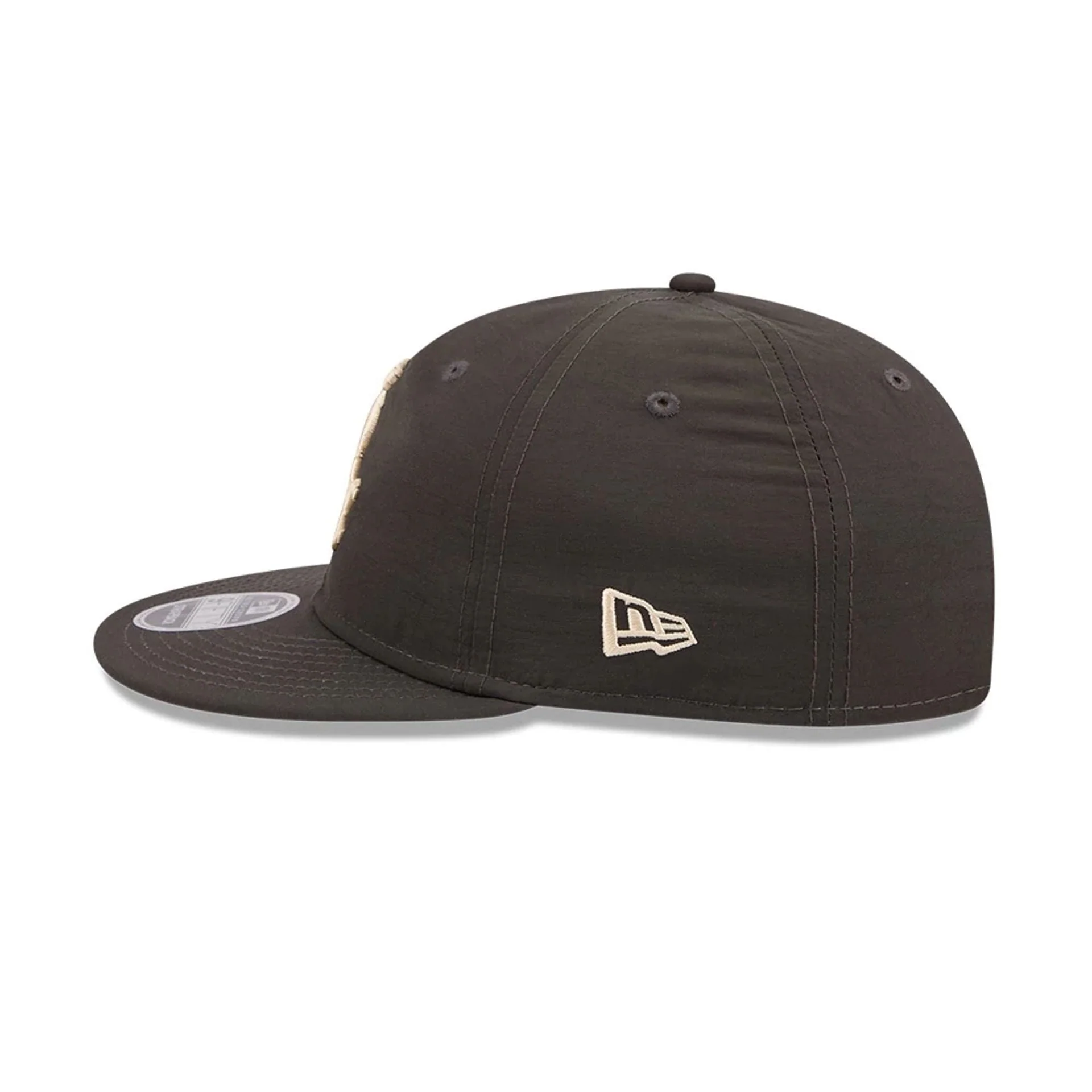 Chicago White Sox MLB Nylon Black Retro Crown 9FIFTY Adjustable Cap - Image 5