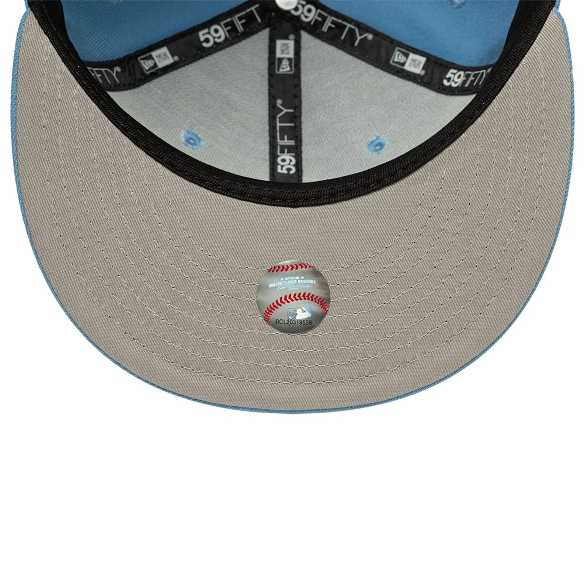 Chicago White Sox MLB Pastel Blue 59FIFTY Fitted Cap - Image 2